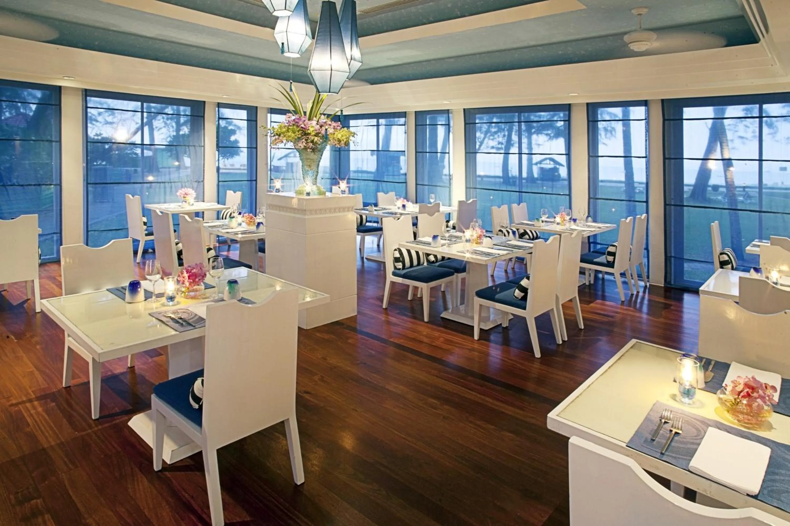 Restaurant/places to eat in Dusit Thani Laguna Phuket