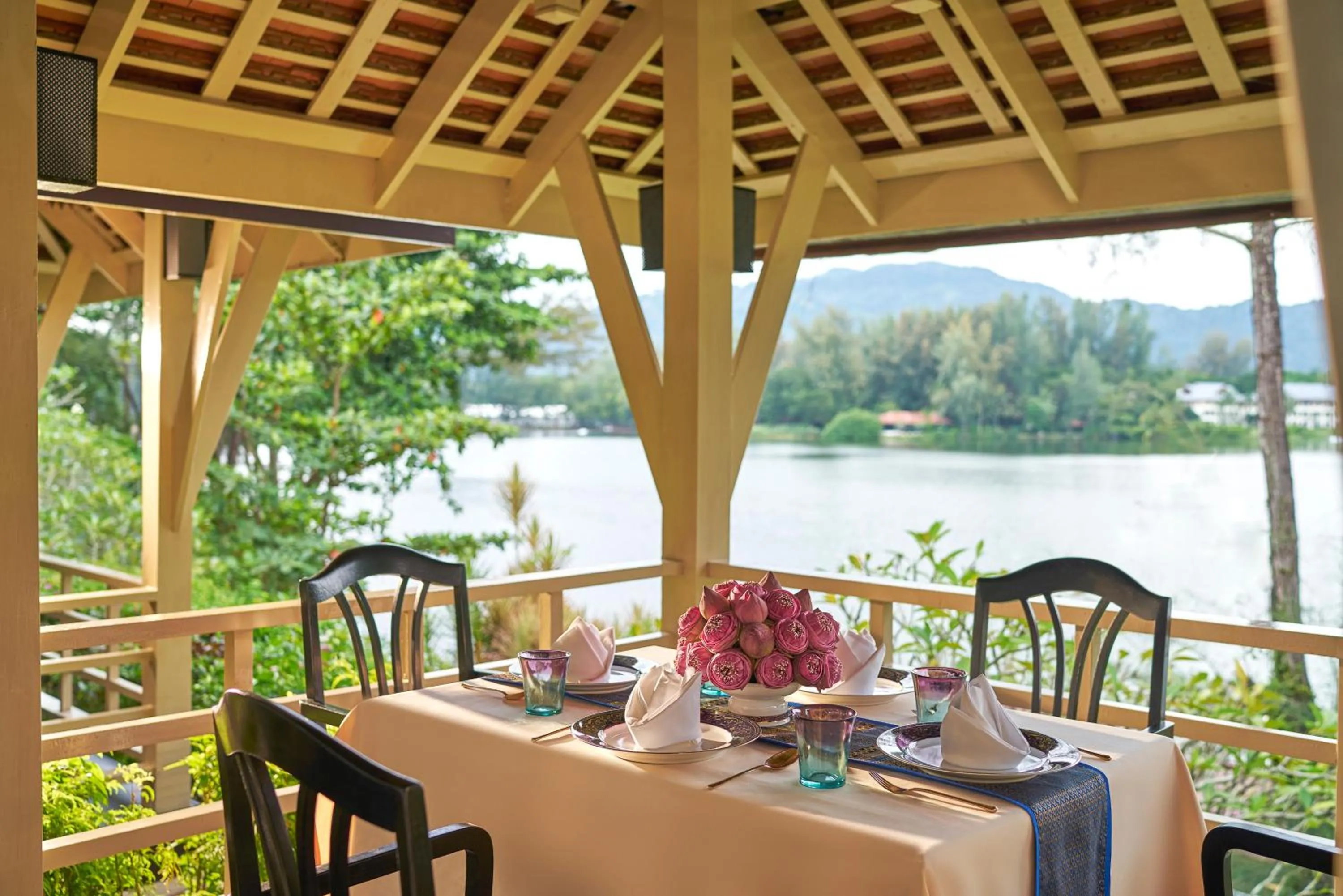 Restaurant/places to eat in Dusit Thani Laguna Phuket