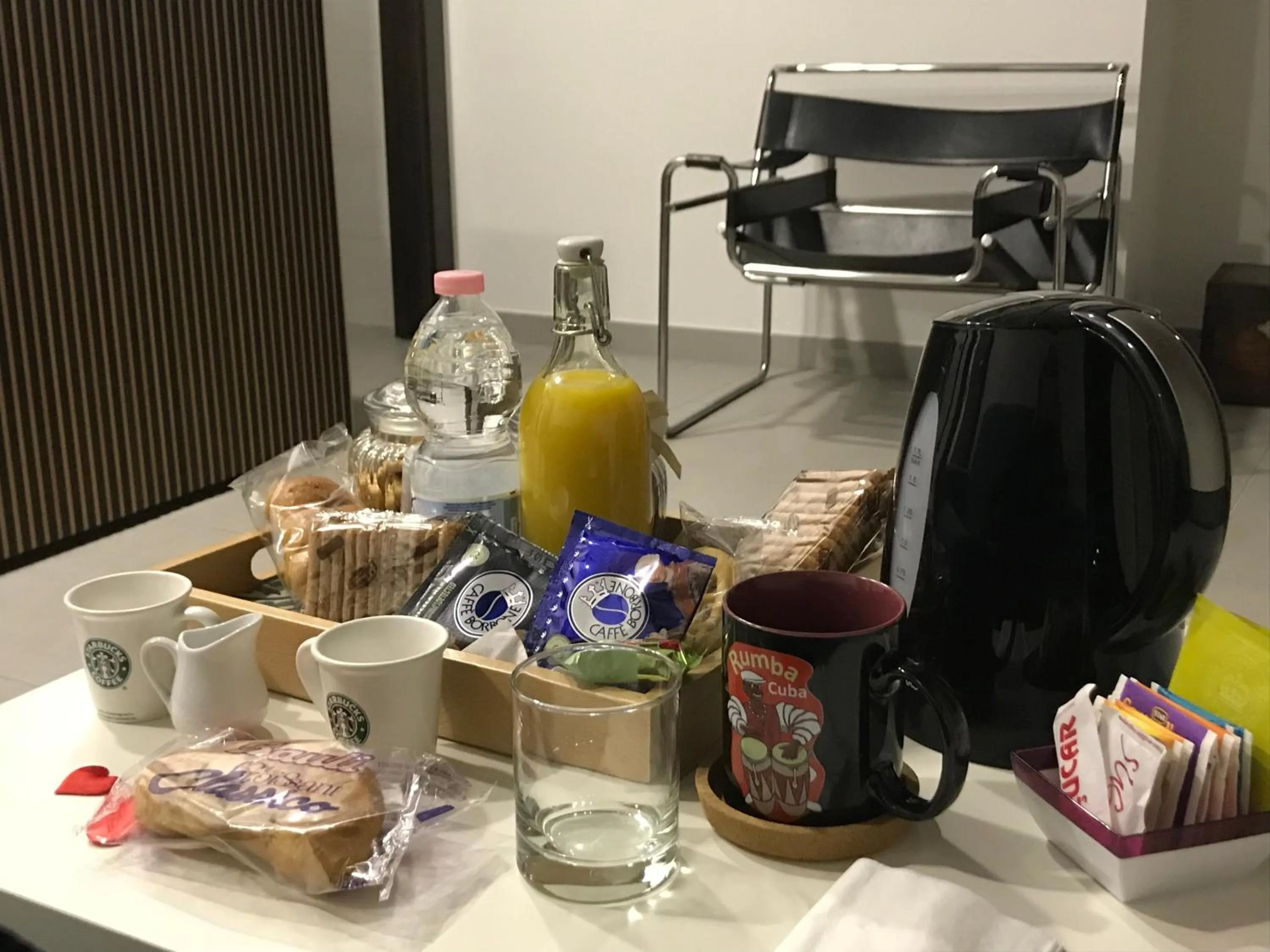 Food and drinks in notti vesuviane