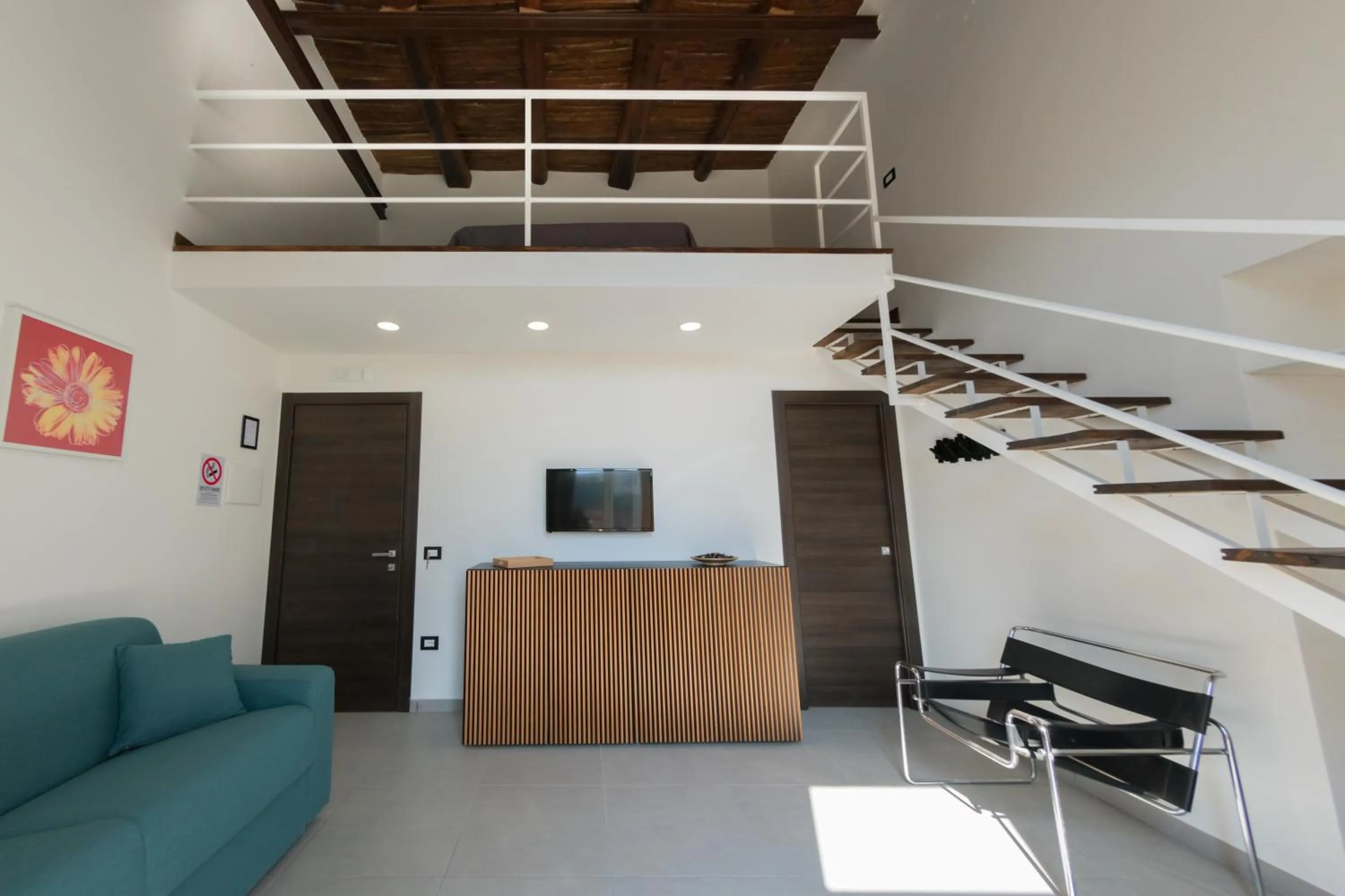 Quadruple Room with Shower in notti vesuviane