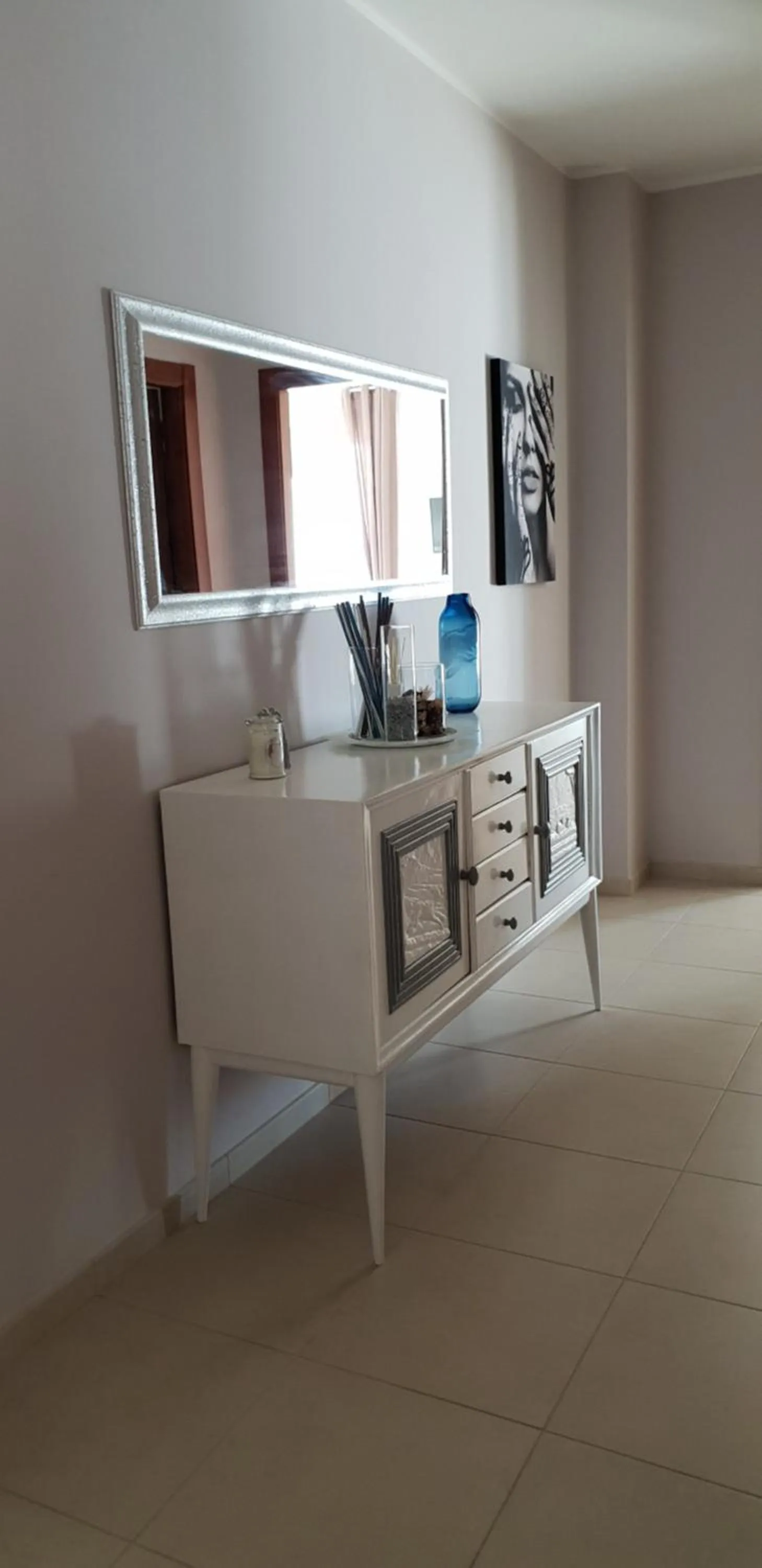 hair dresser in Home Sweet Home