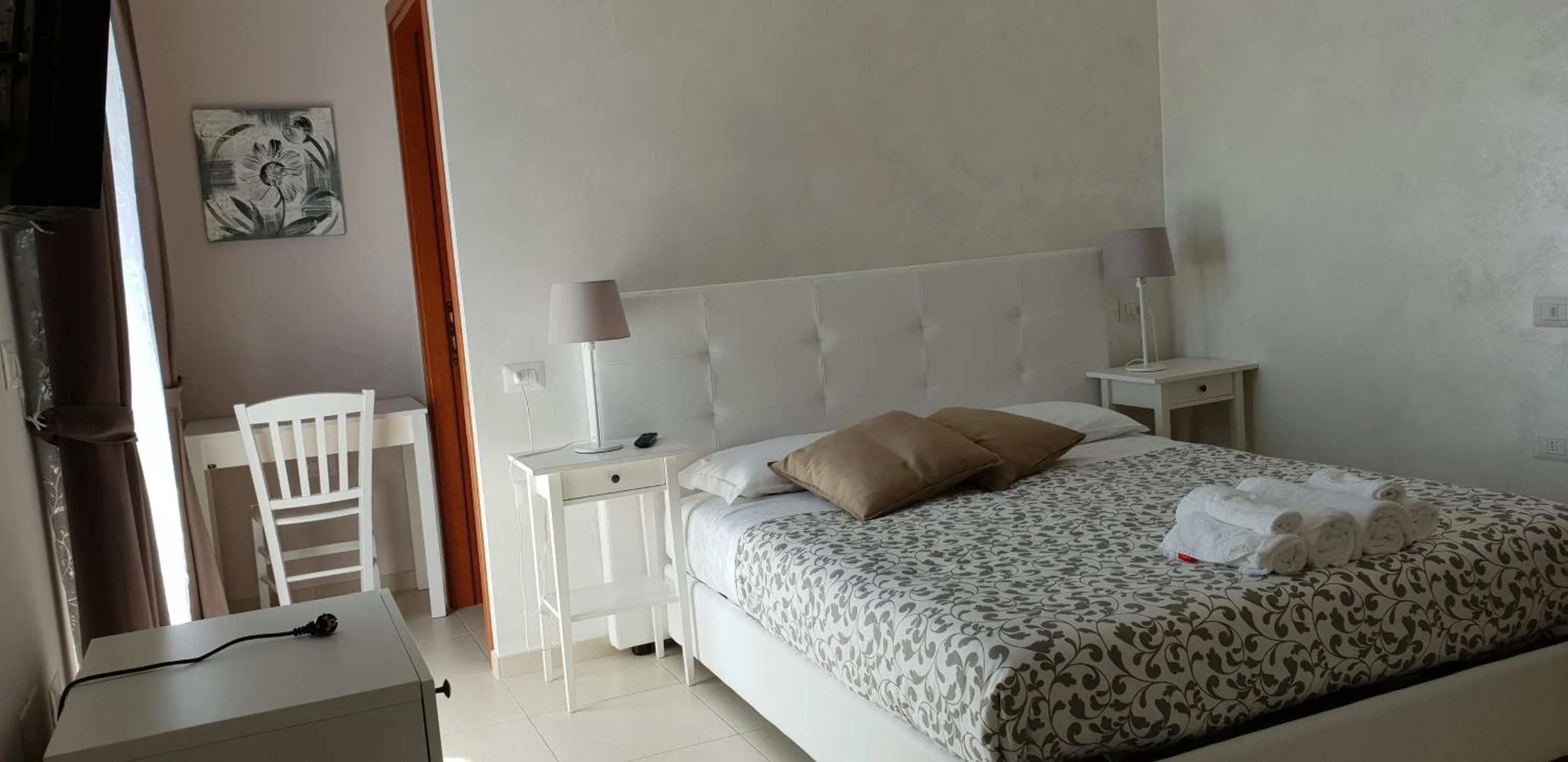 Bed in Home Sweet Home