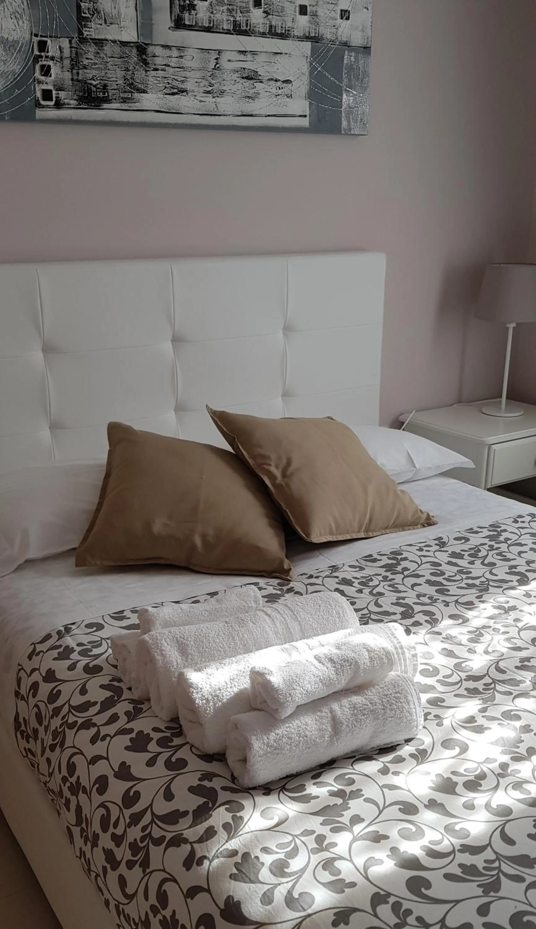 Decorative detail, Bed in Home Sweet Home