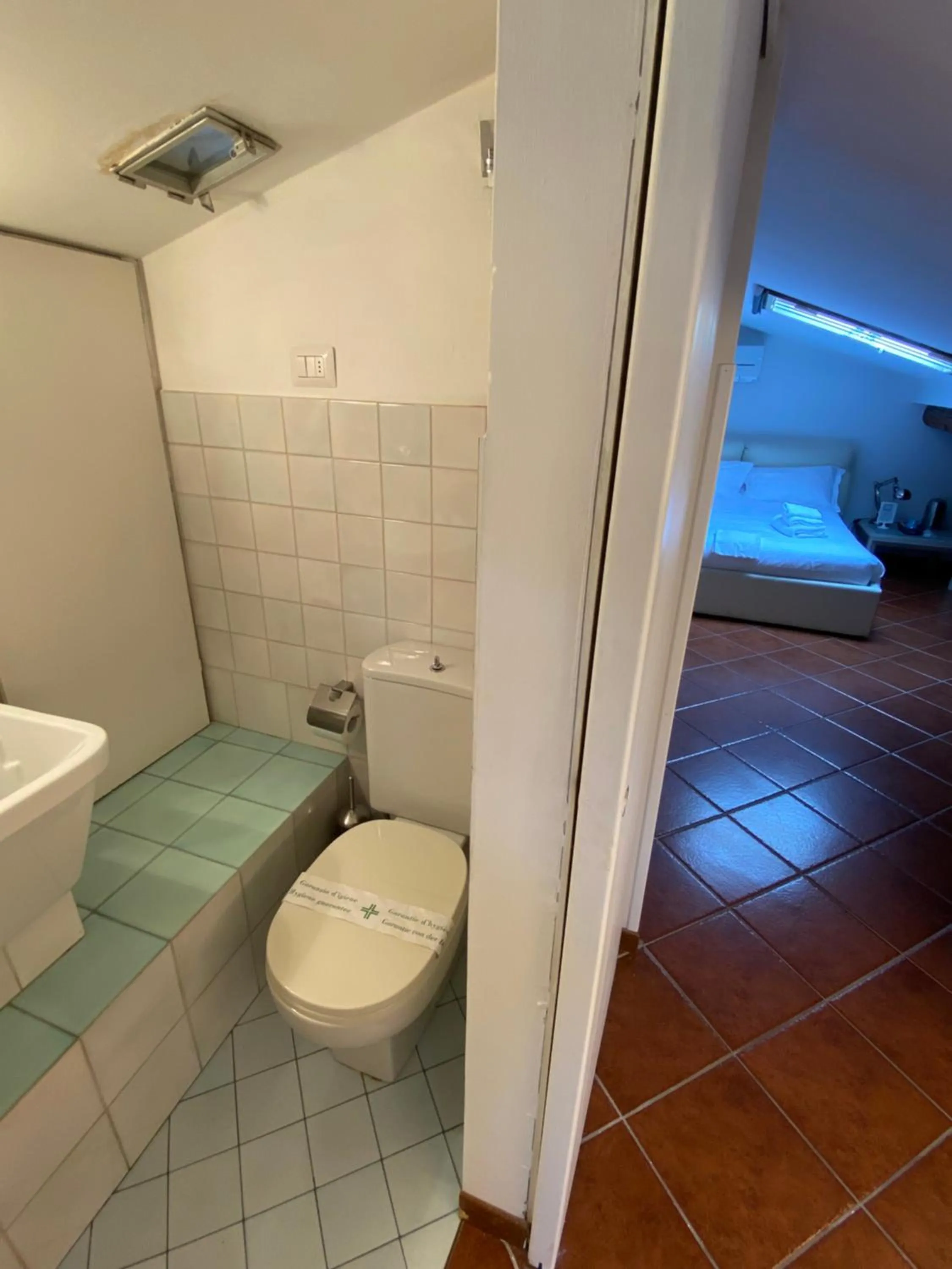 Toilet in Le Tre Lune Suites