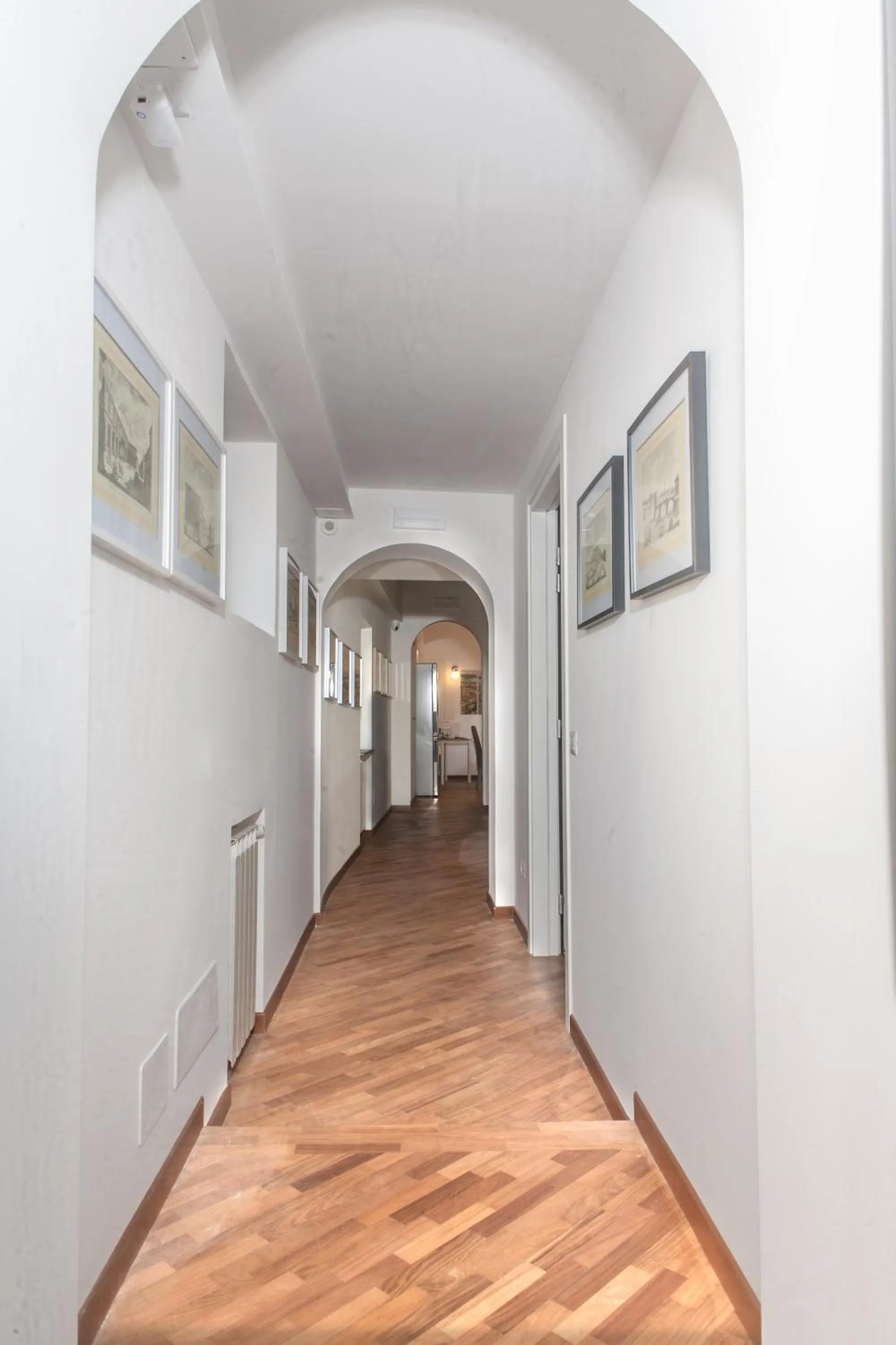 Decorative detail in Le Tre Lune Suites