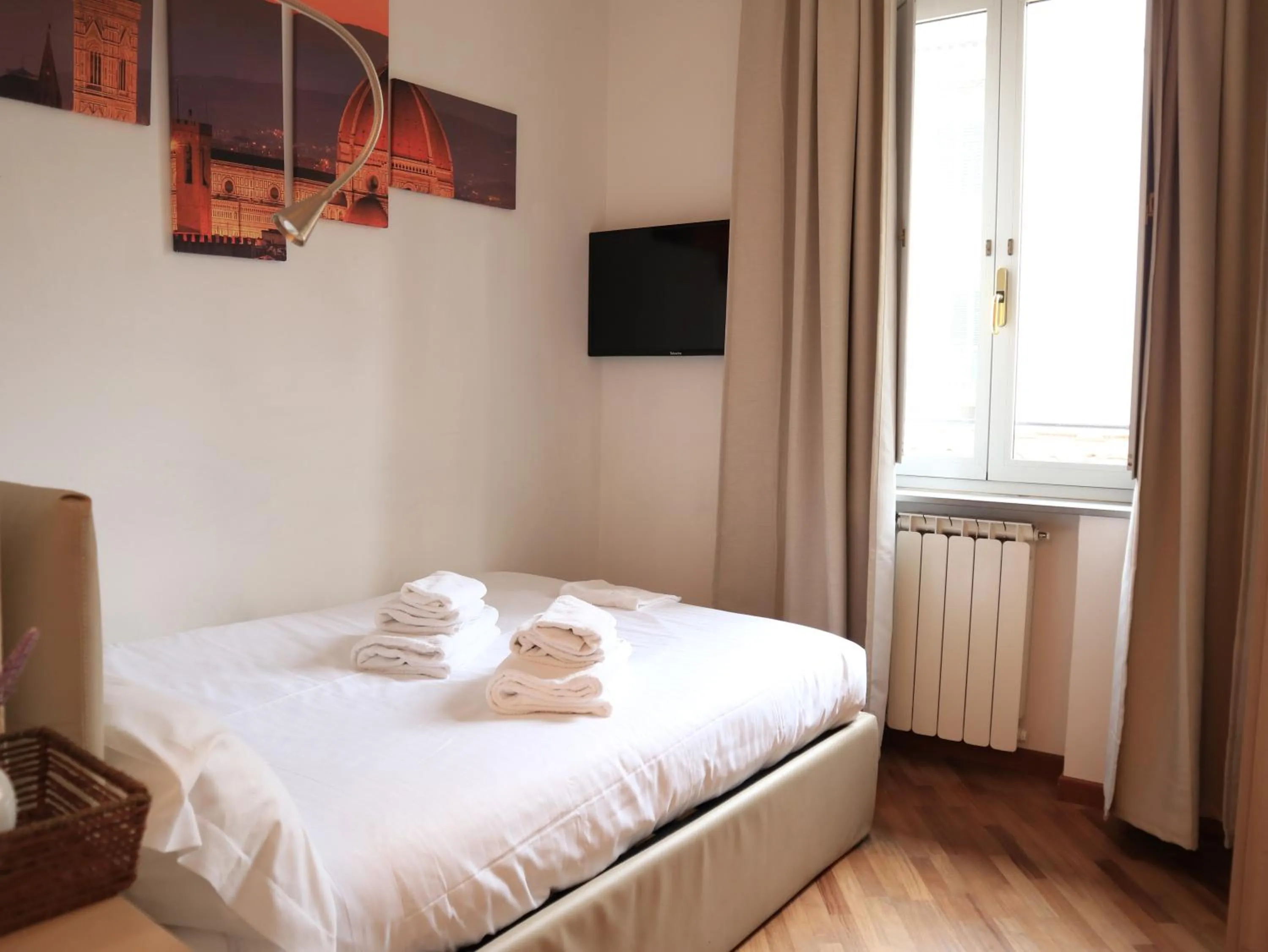 Bed in Le Tre Lune Suites