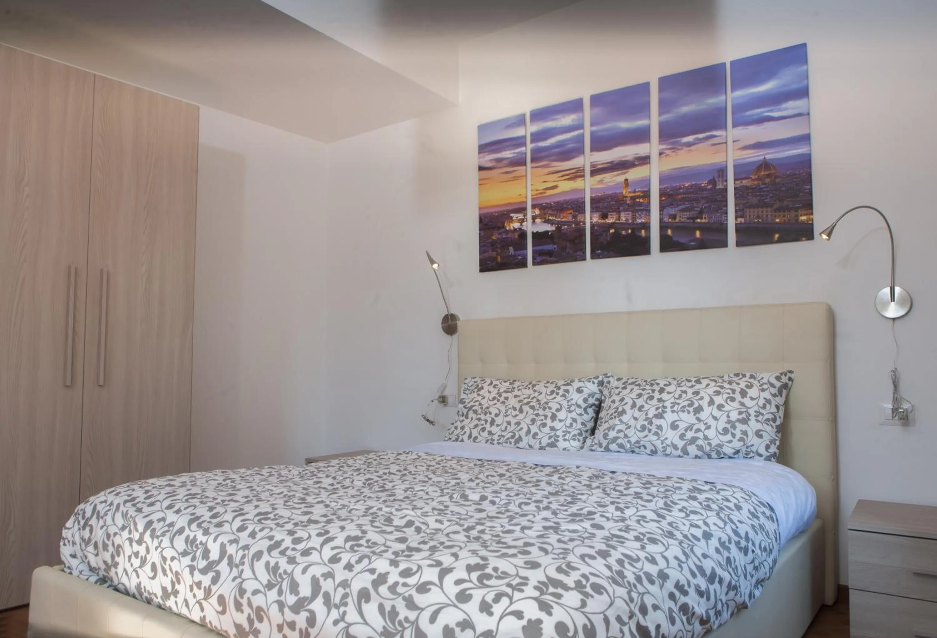 Bedroom, Bed in Le Tre Lune Suites