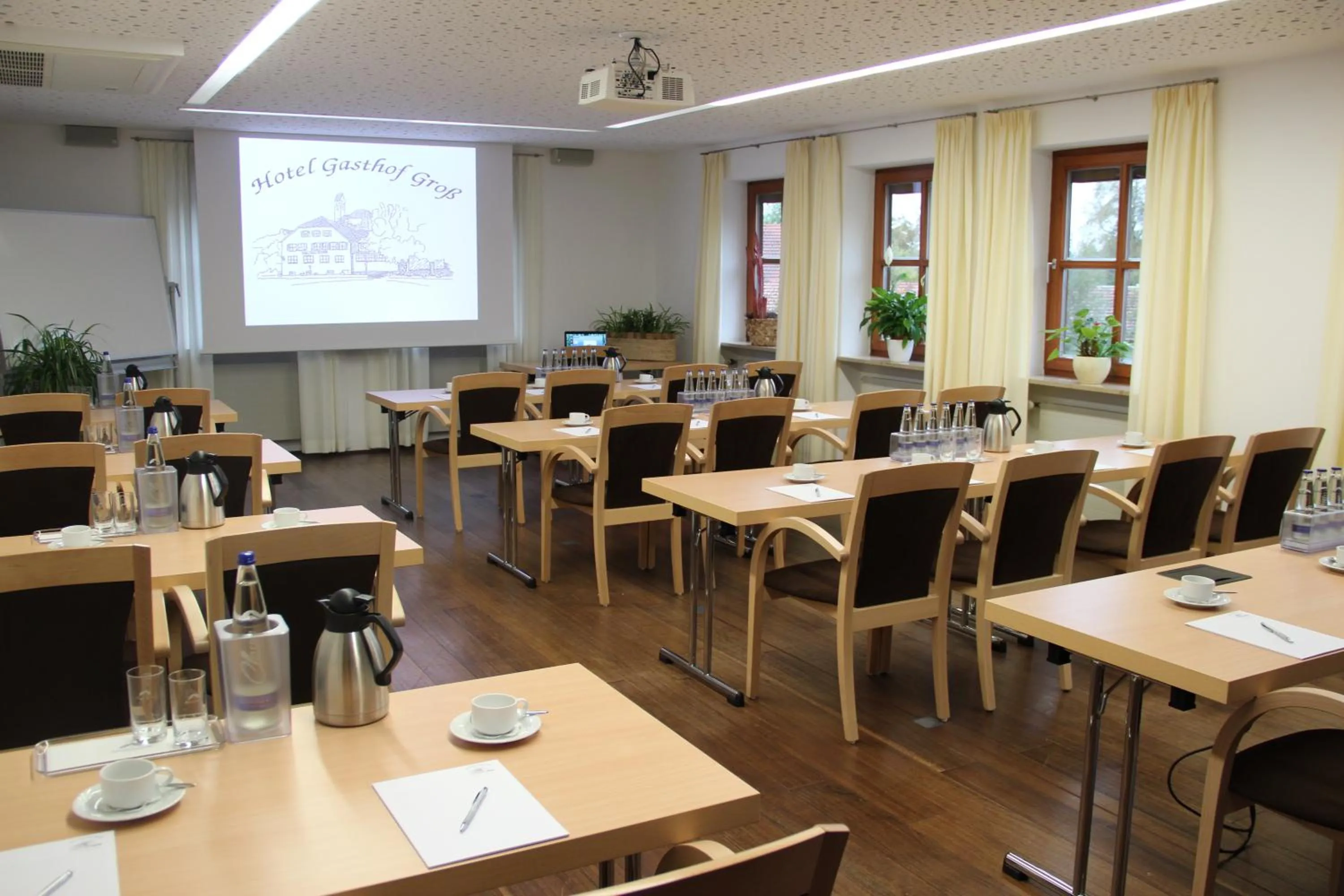 Business facilities in Hotel Gasthof Groß