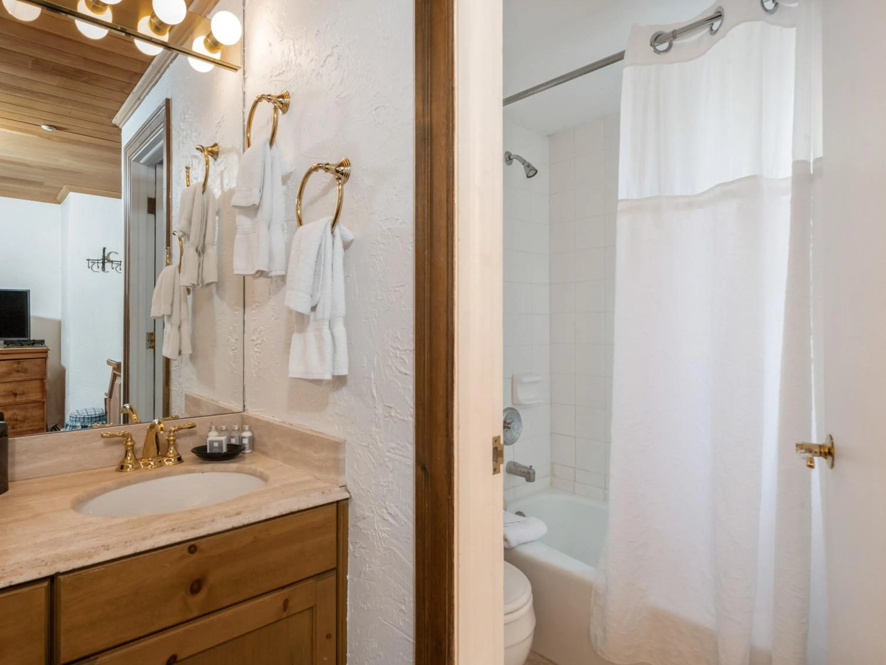 Bathroom in Christiania Lodge