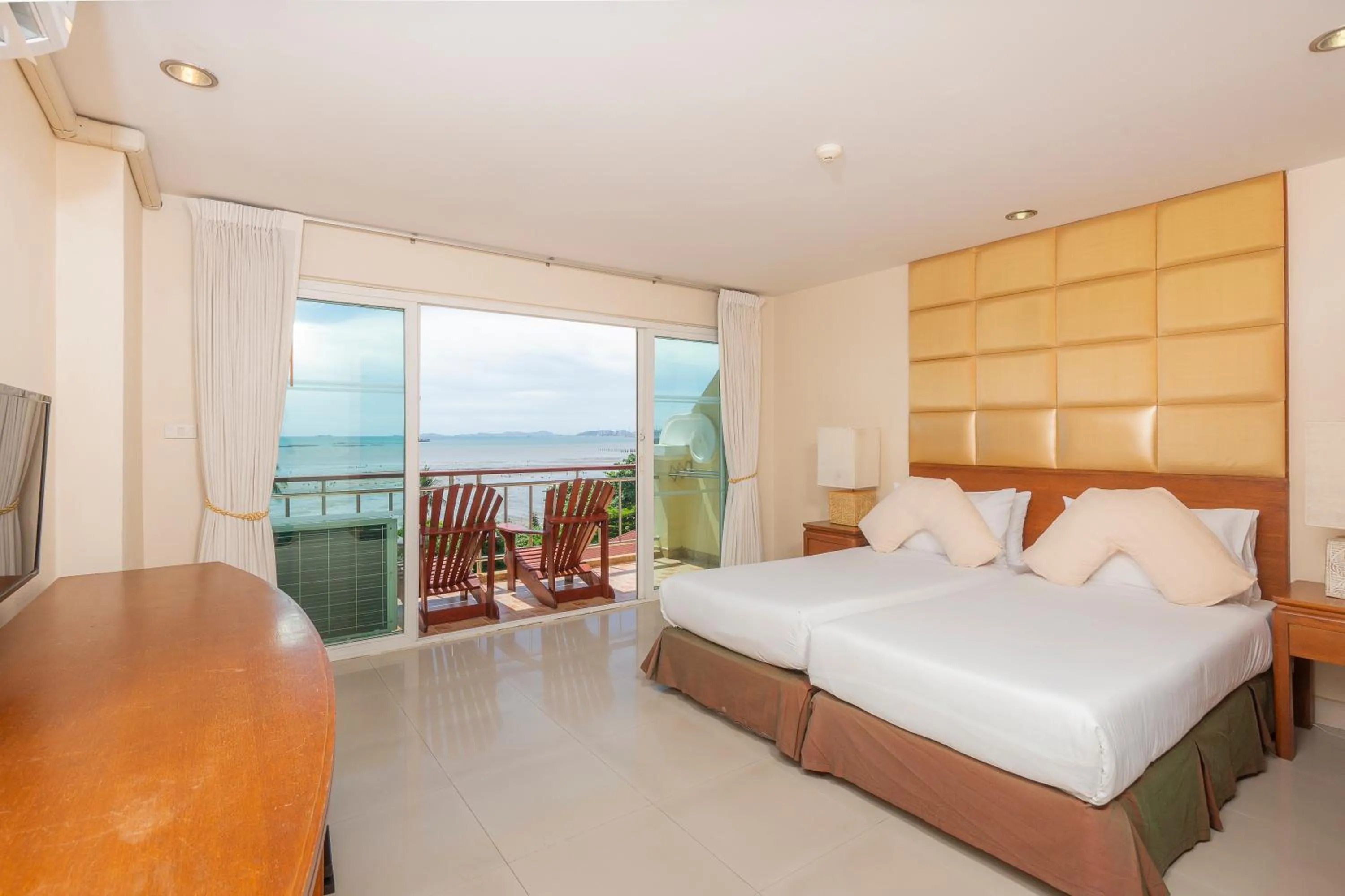 View (from property/room), Bed in Bella Villa Cabana