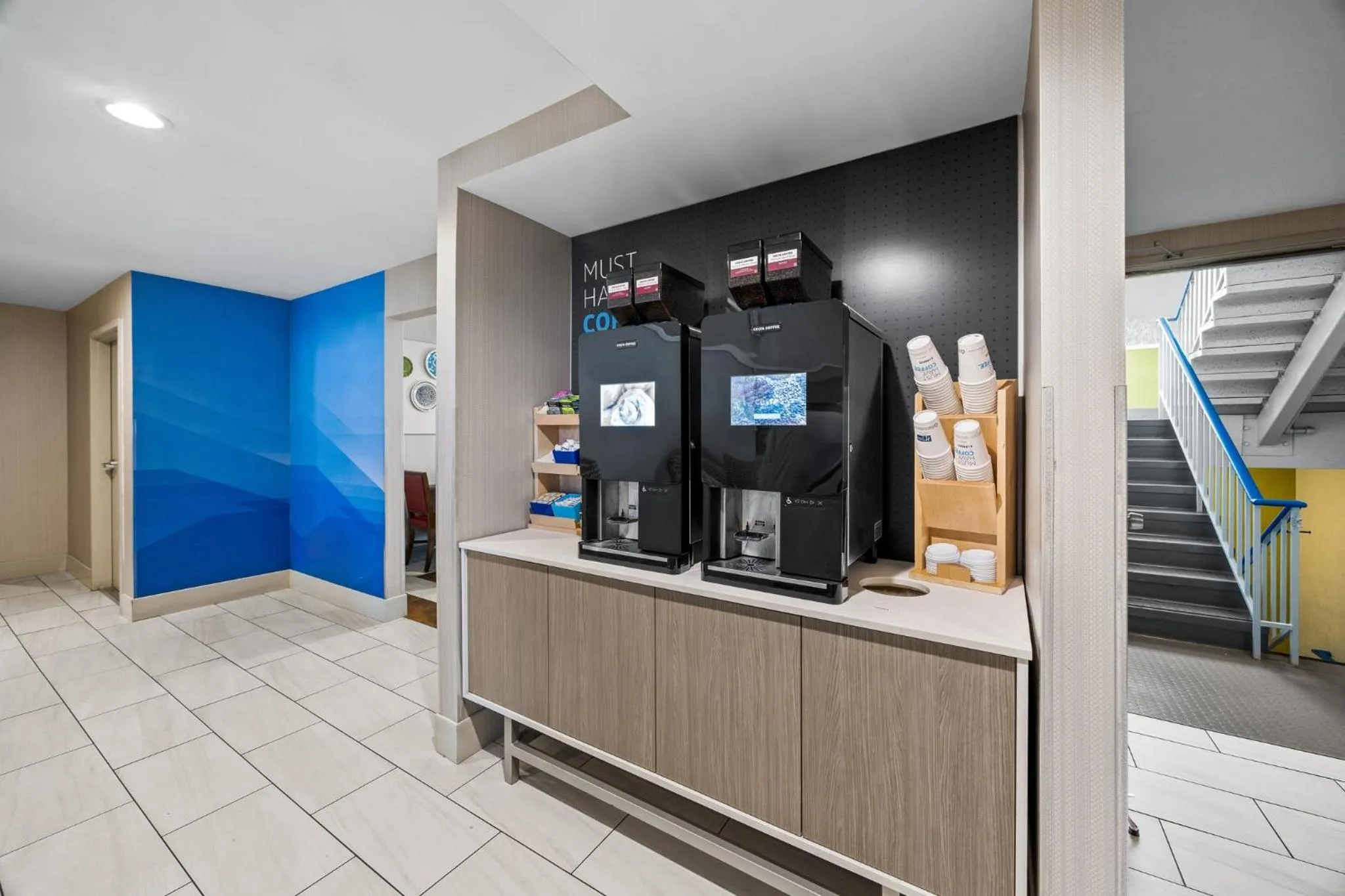 Breakfast in Holiday Inn Express - Sunnyvale - Silicon Valley by IHG