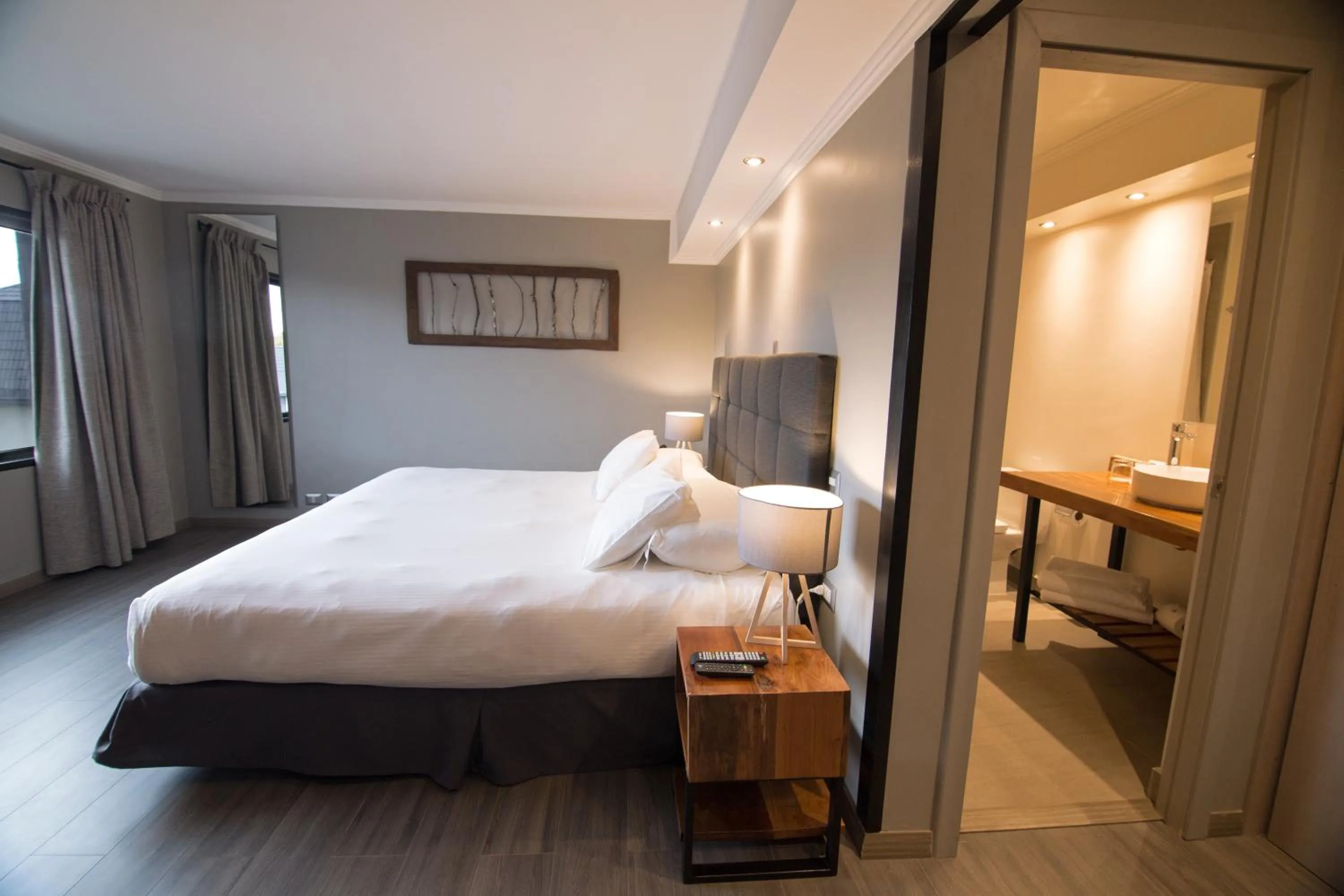 Photo of the whole room, Bed in Hotel Enjoy Pucón