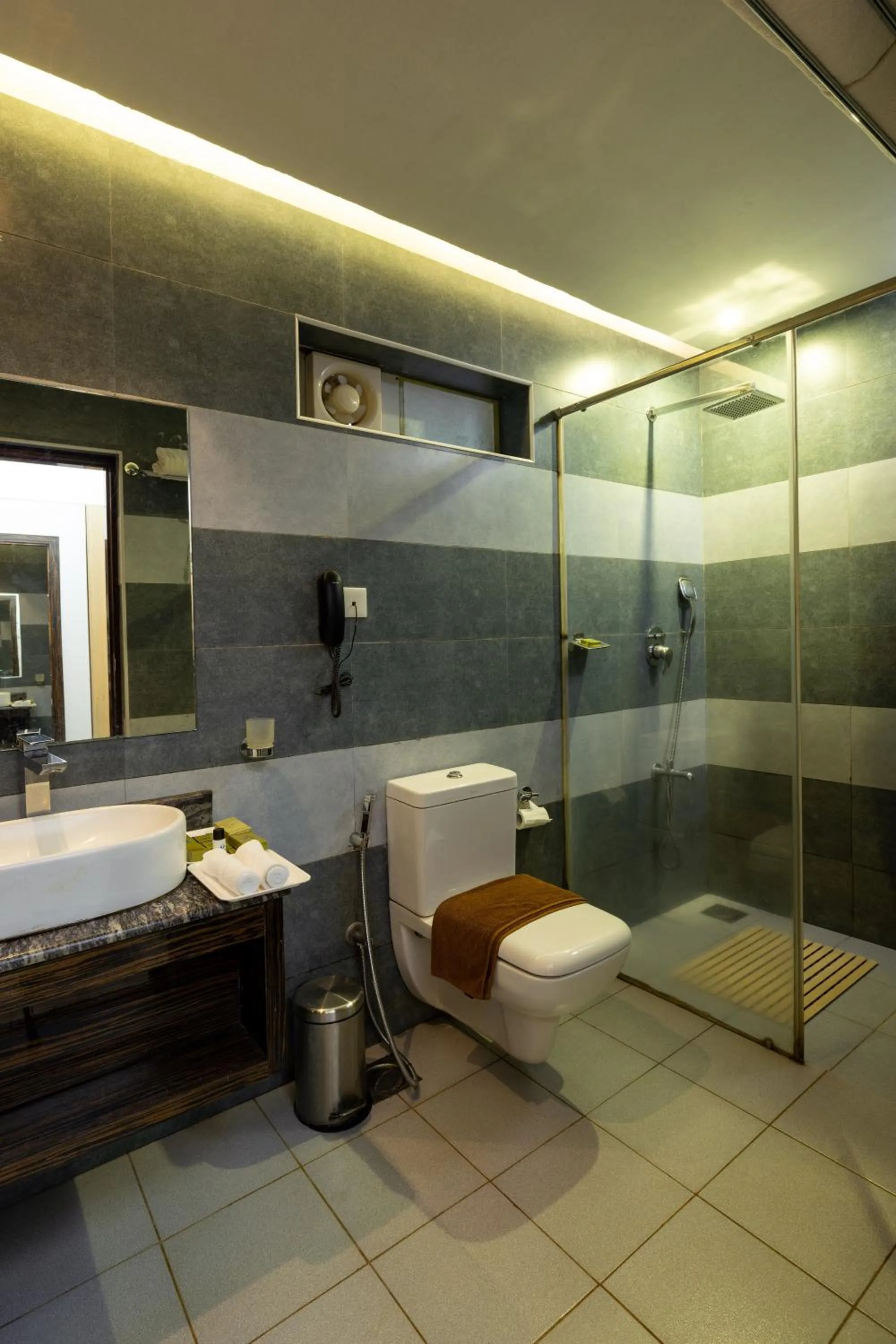 Bathroom in Casa Rio Resorts Athirappilly