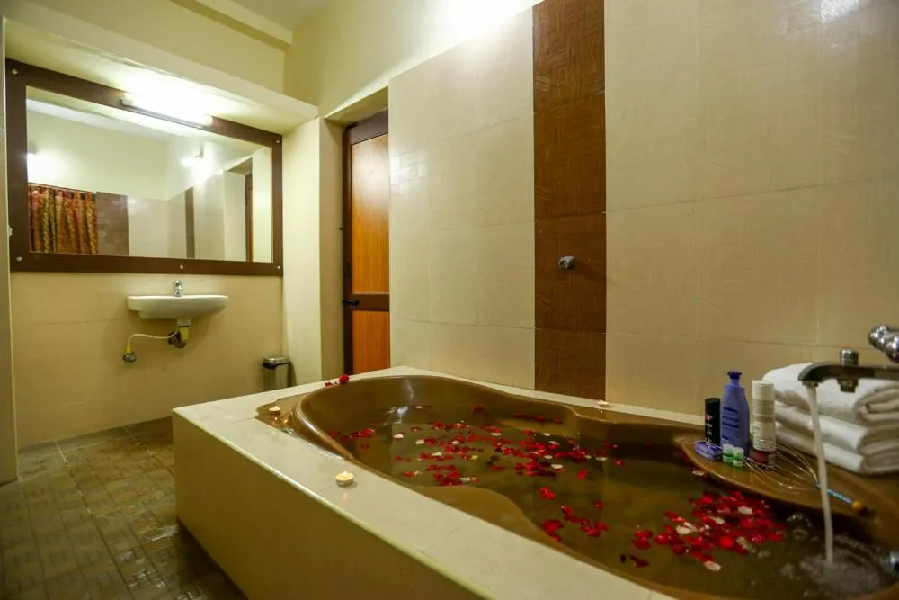 Bathroom in Hotel Abi's Inn