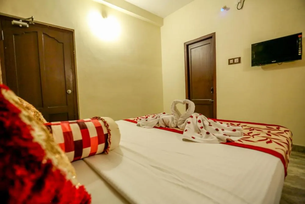 Bedroom, Bed in Hotel Abi's Inn