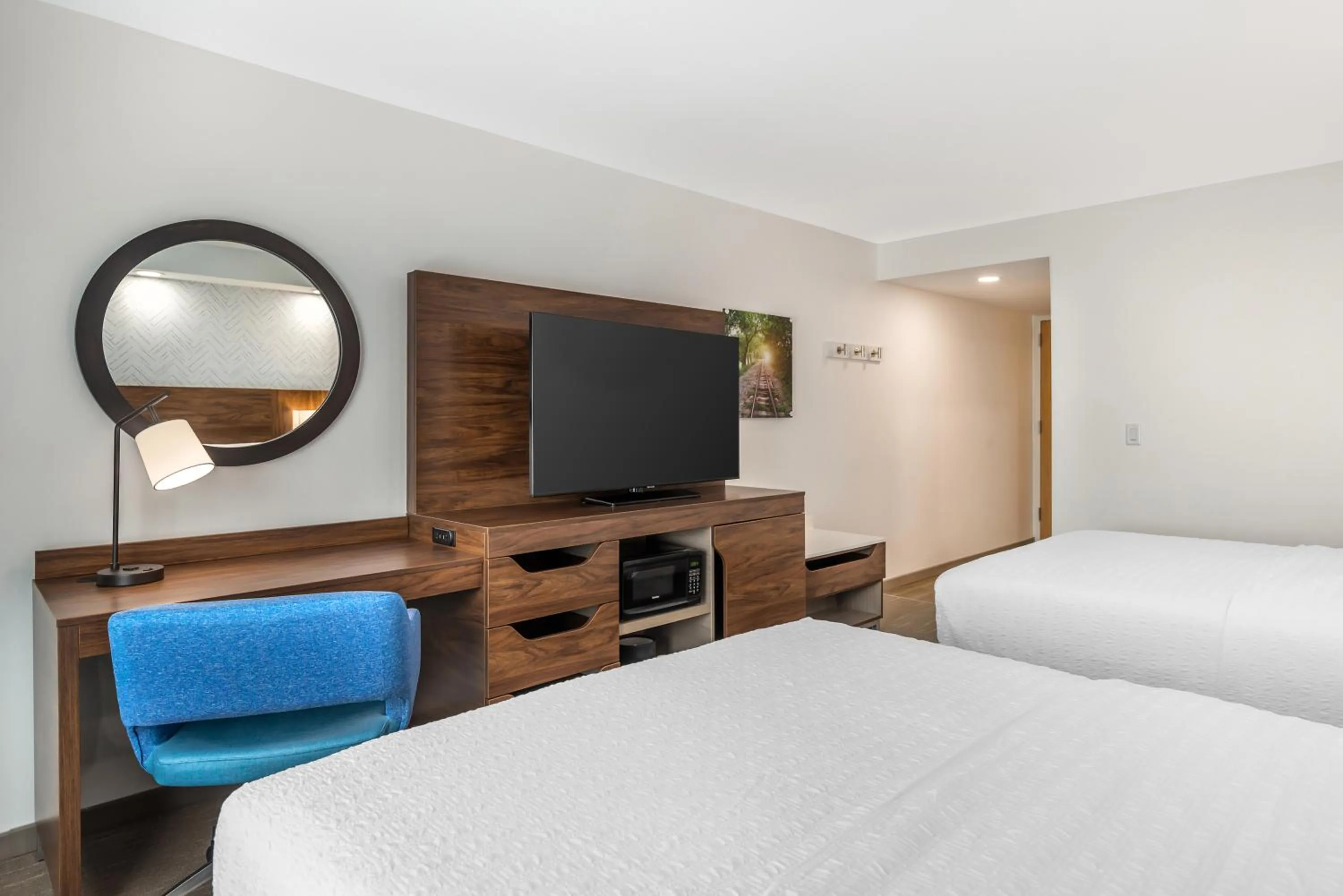 Bed in Hampton Inn Petersburg-Fort Lee