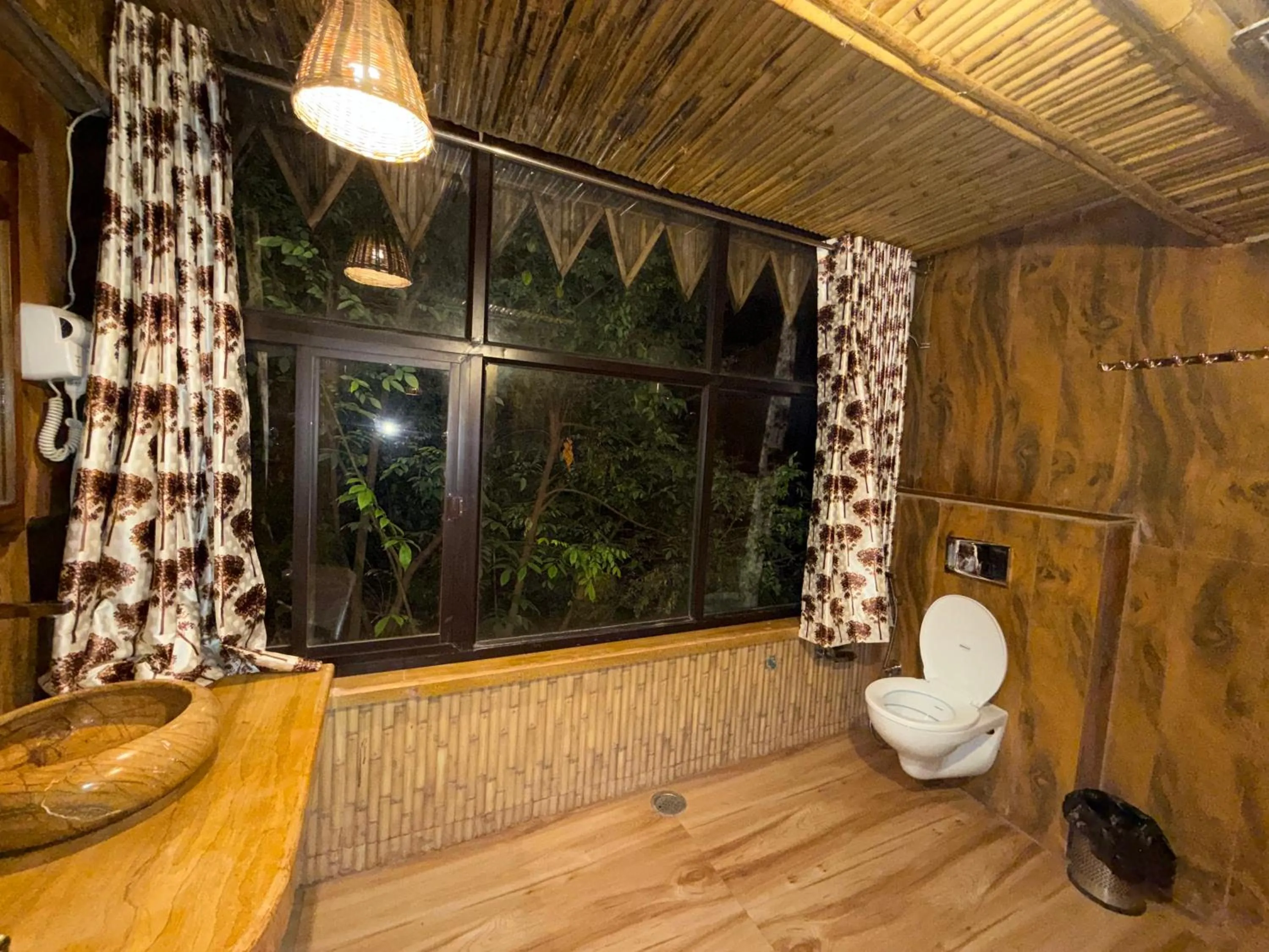 Hotel Green Heaven Resort