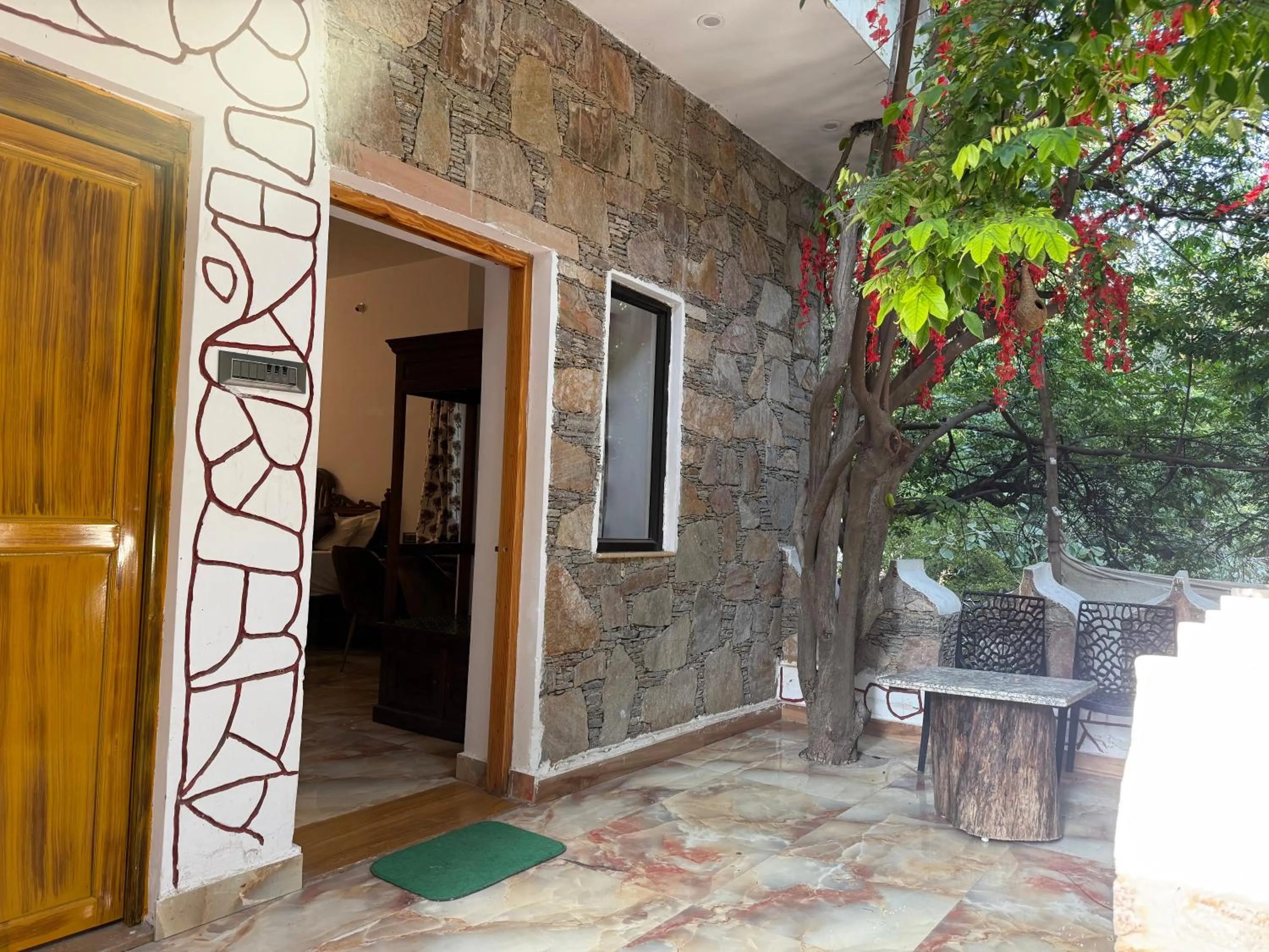 Hotel Green Heaven Resort