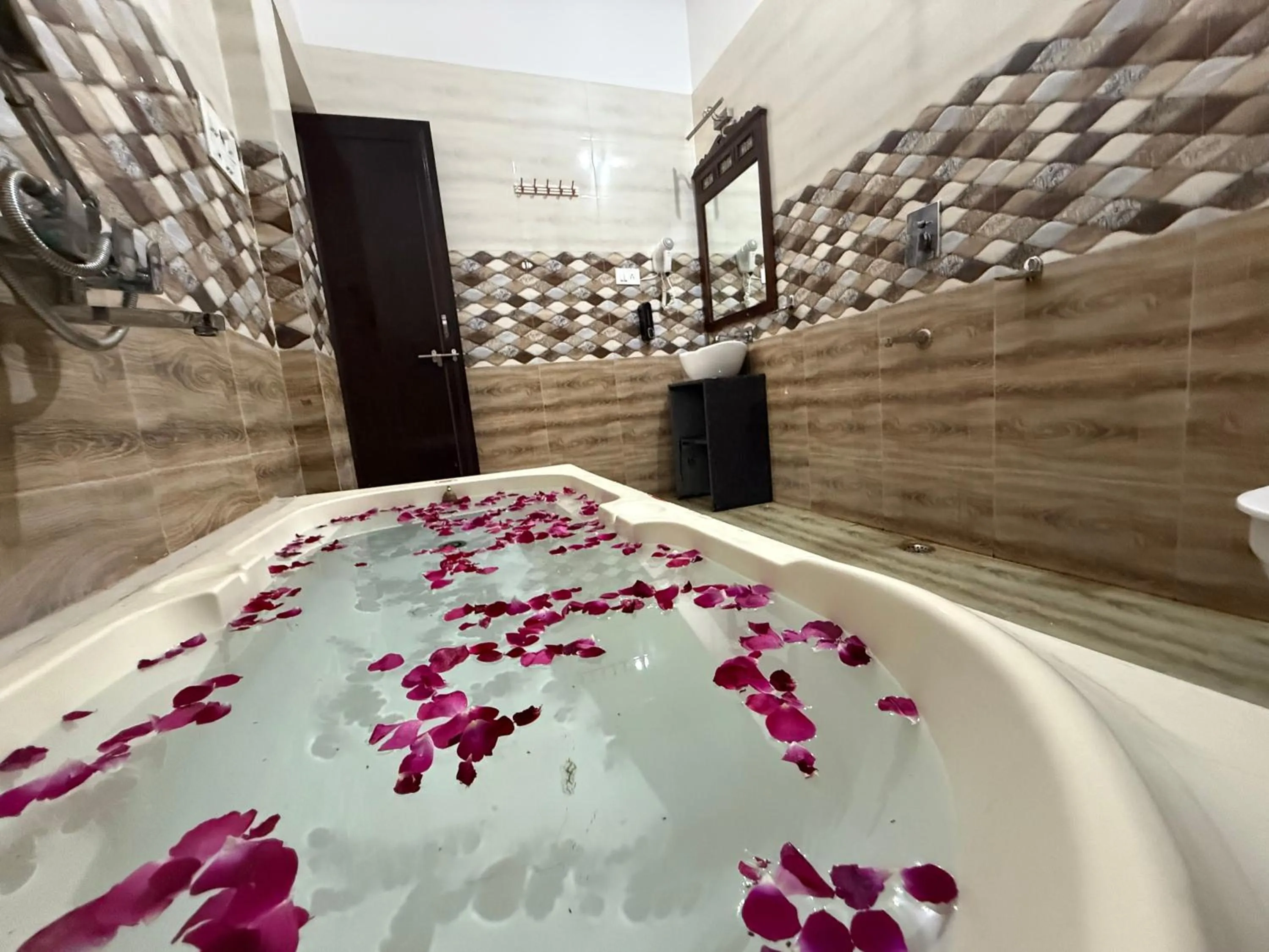 Hotel Green Heaven Resort