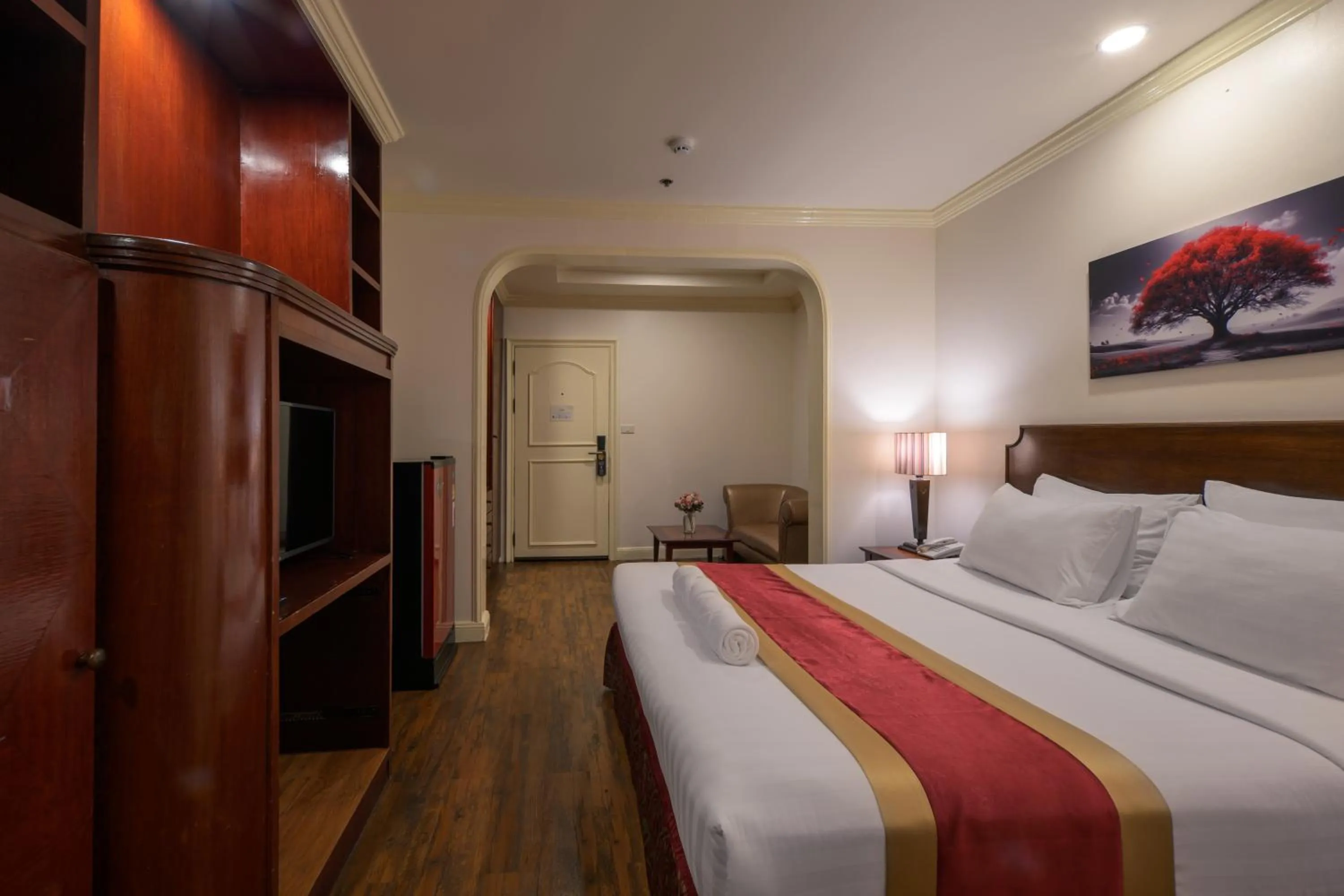 Bedroom, Bed in The Victory Residences Bangkok