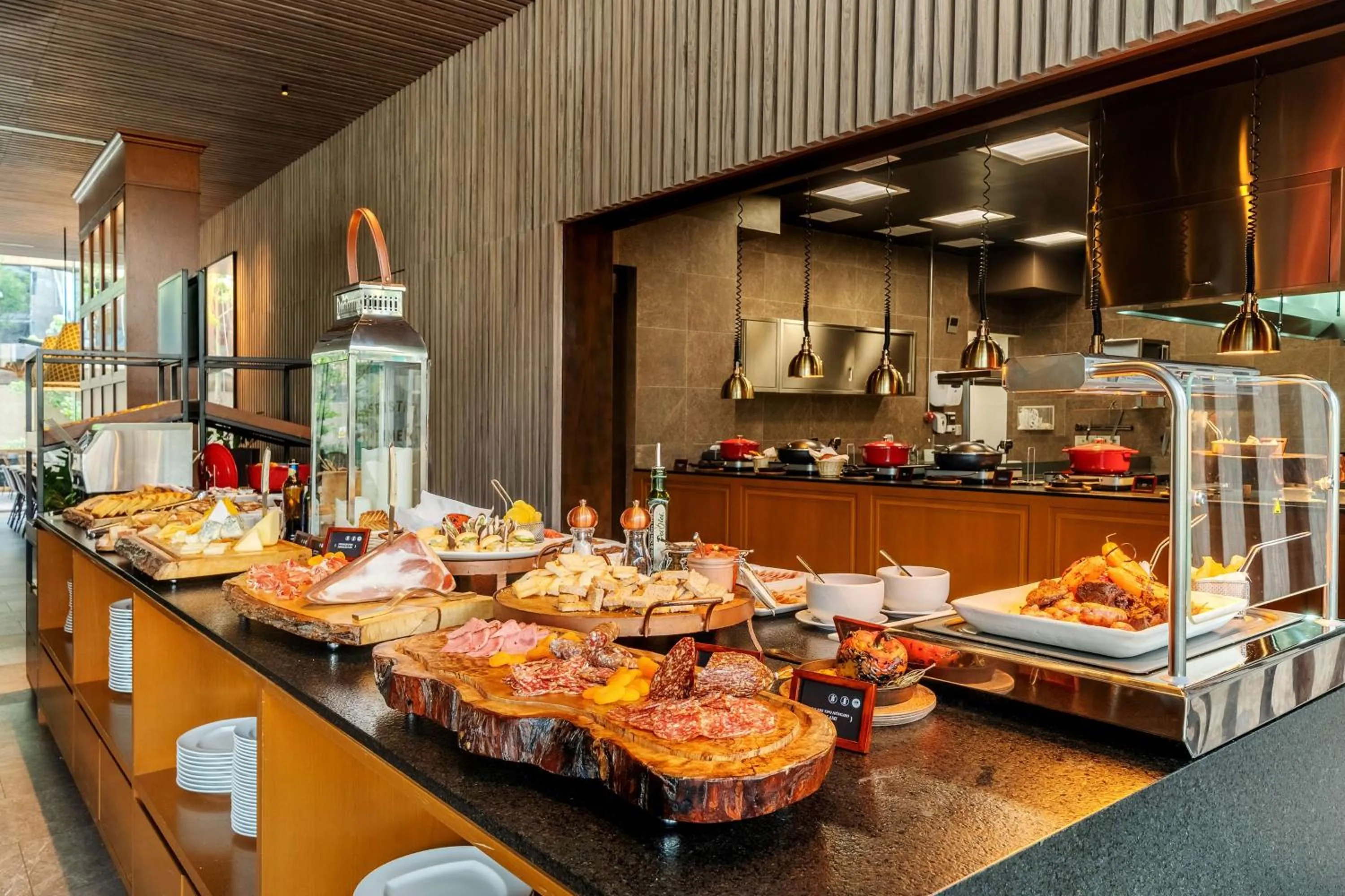 Restaurant/places to eat in Hyatt Centric San Isidro Lima