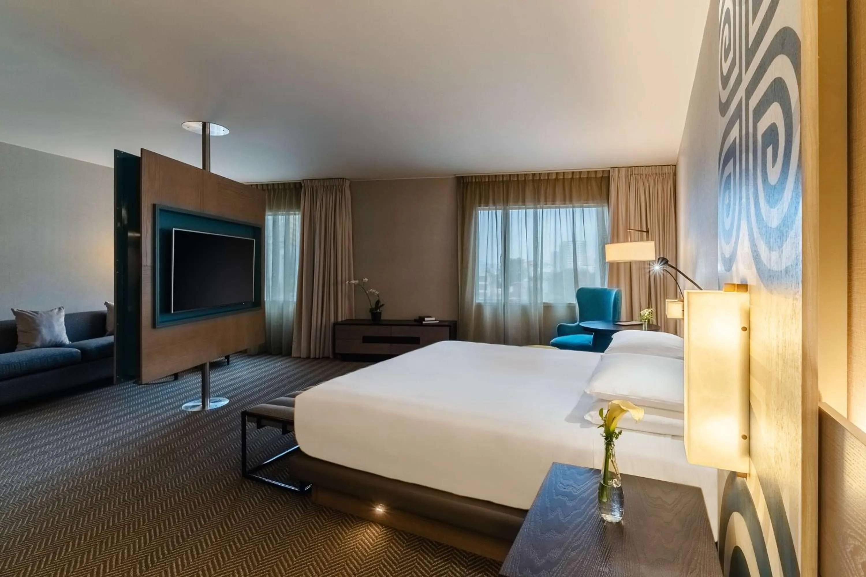 Photo of the whole room, Bed in Hyatt Centric San Isidro Lima