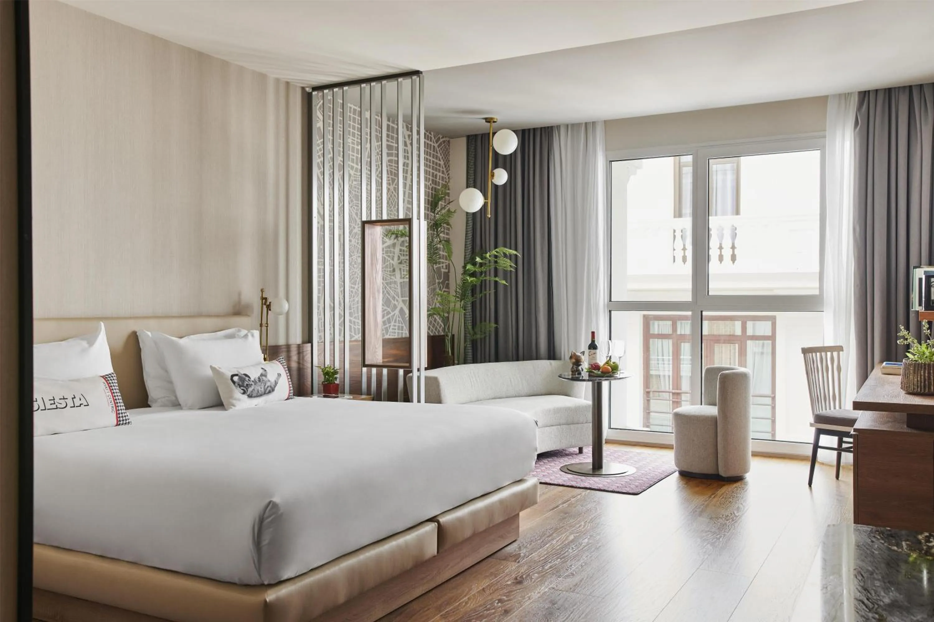 Bedroom, Bed in Hyatt Centric Gran Via Madrid