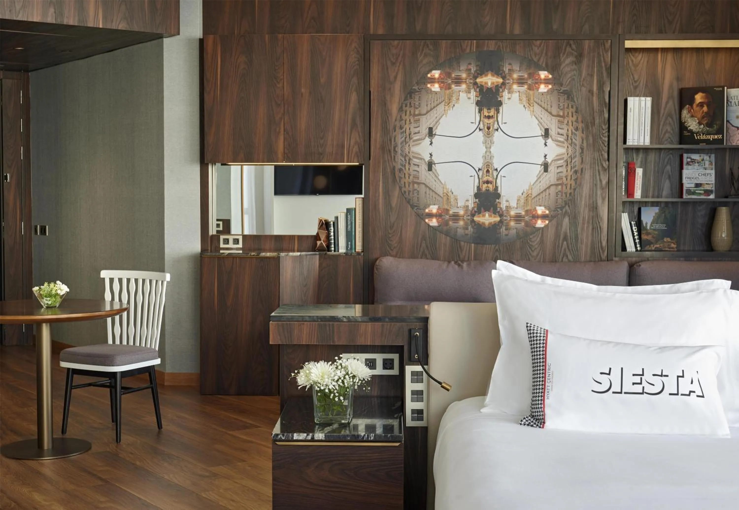 Photo of the whole room, Bed in Hyatt Centric Gran Via Madrid