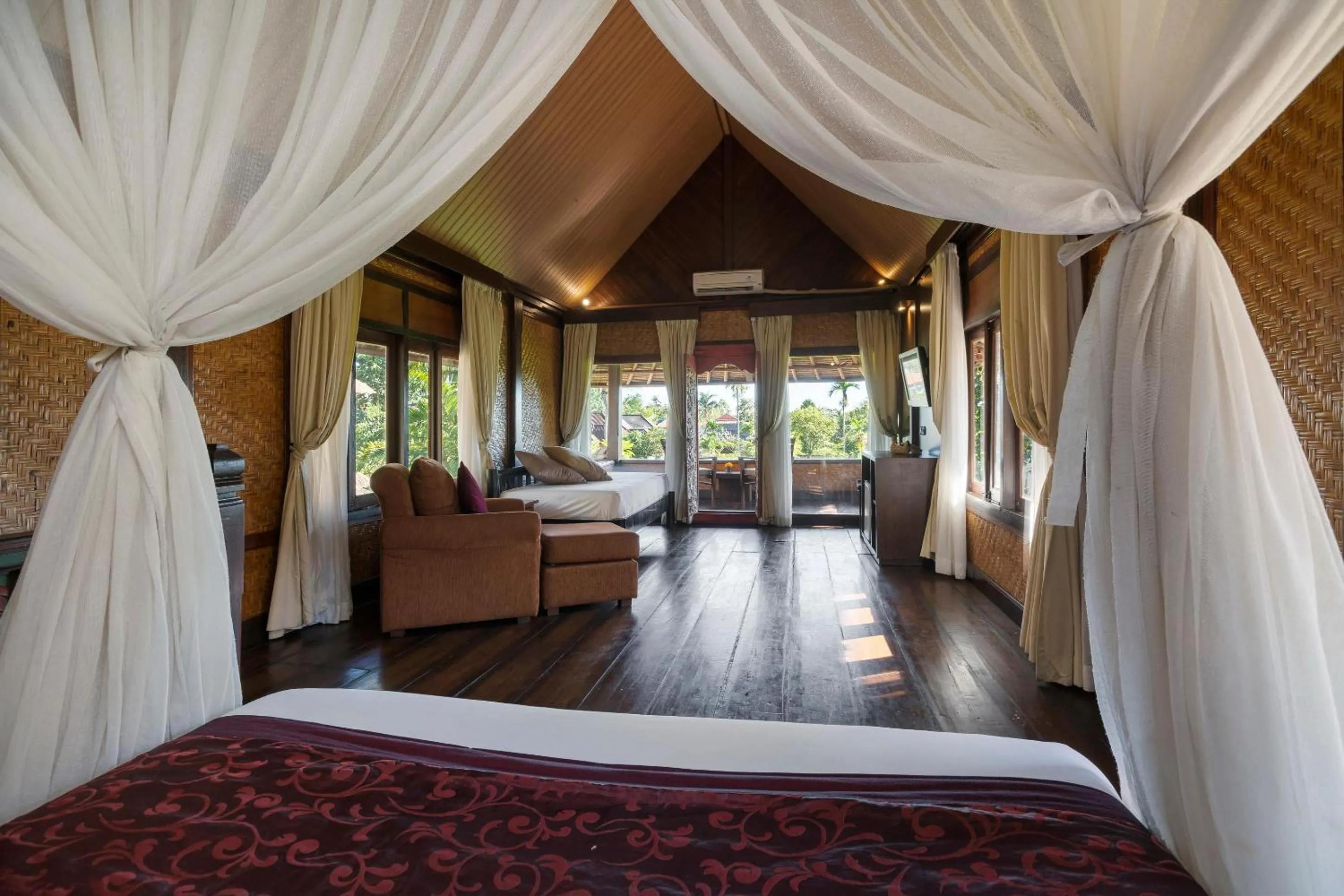 Bed in Amatara Agung Raka