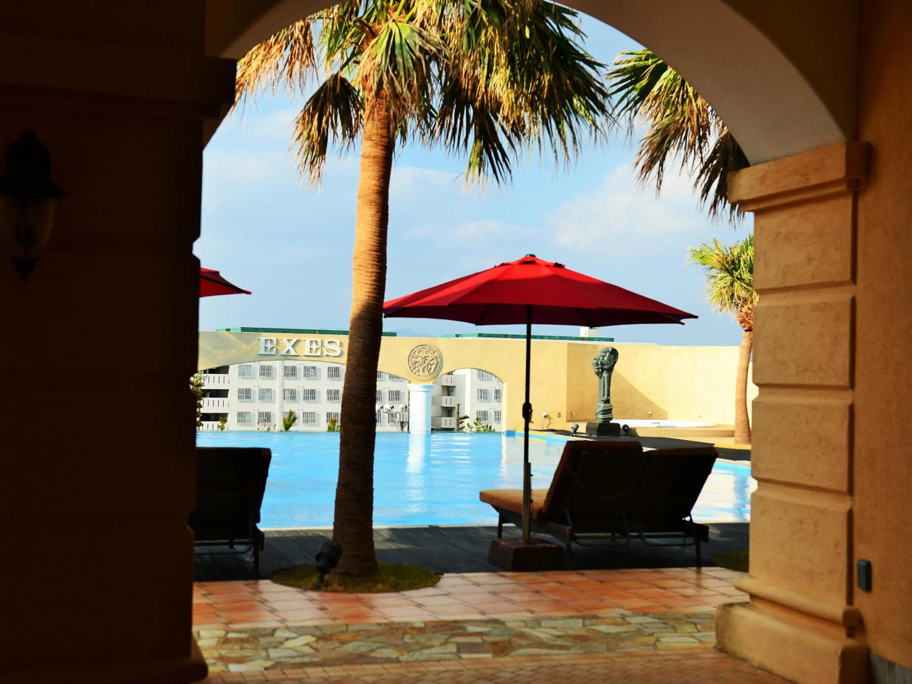 Area and facilities in Okinawa Kariyushi Resort EXES Onna