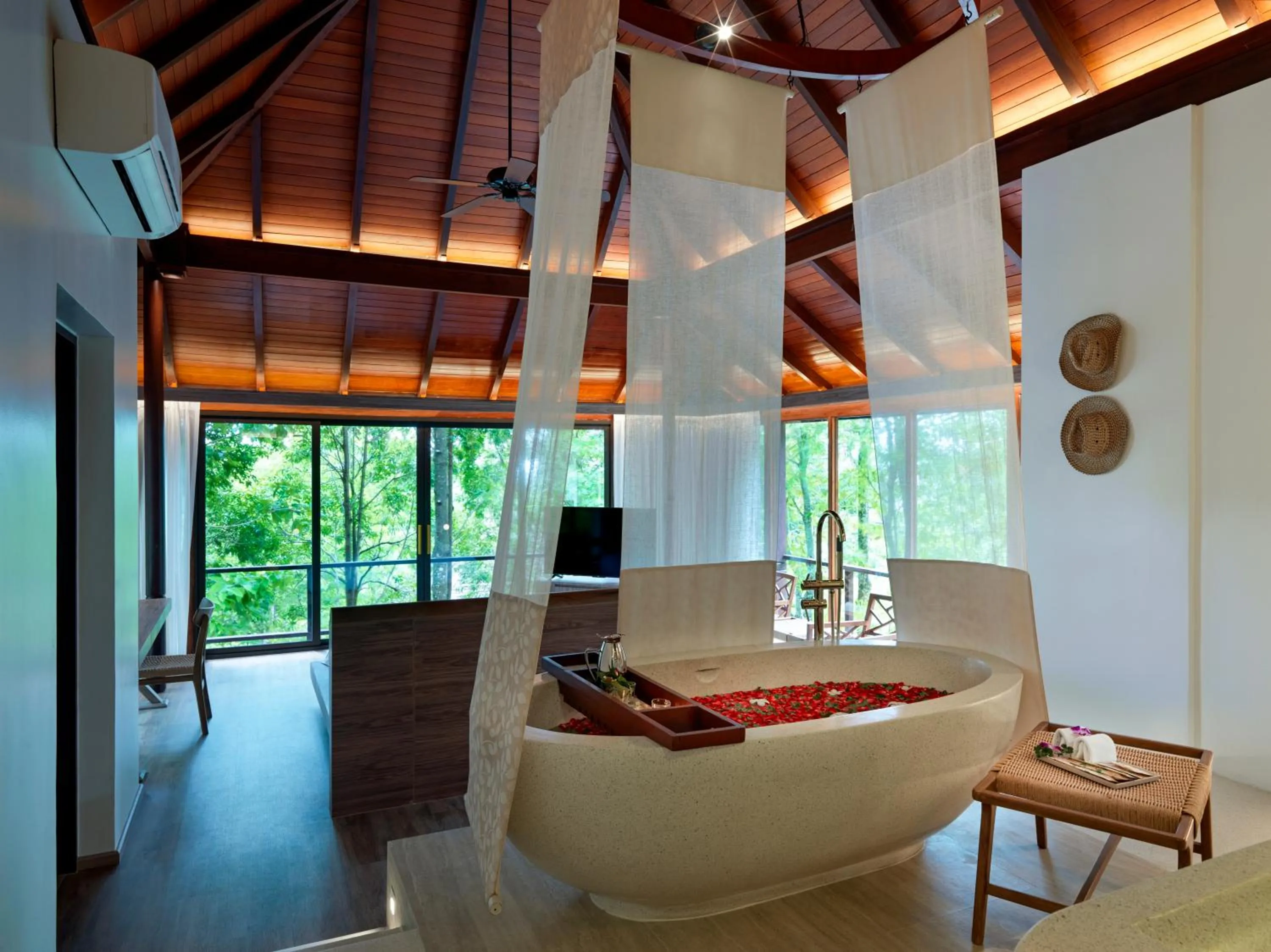 Villa Zolitude Resort & Spa - SHA Extra Plus