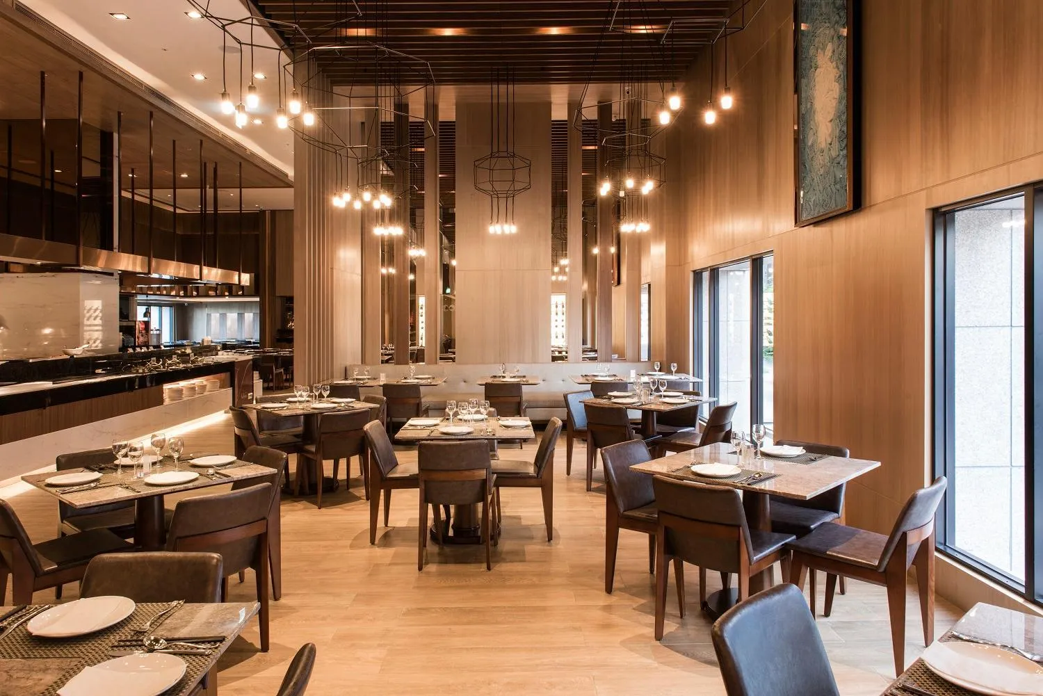 Restaurant/places to eat in Hotel Valletta