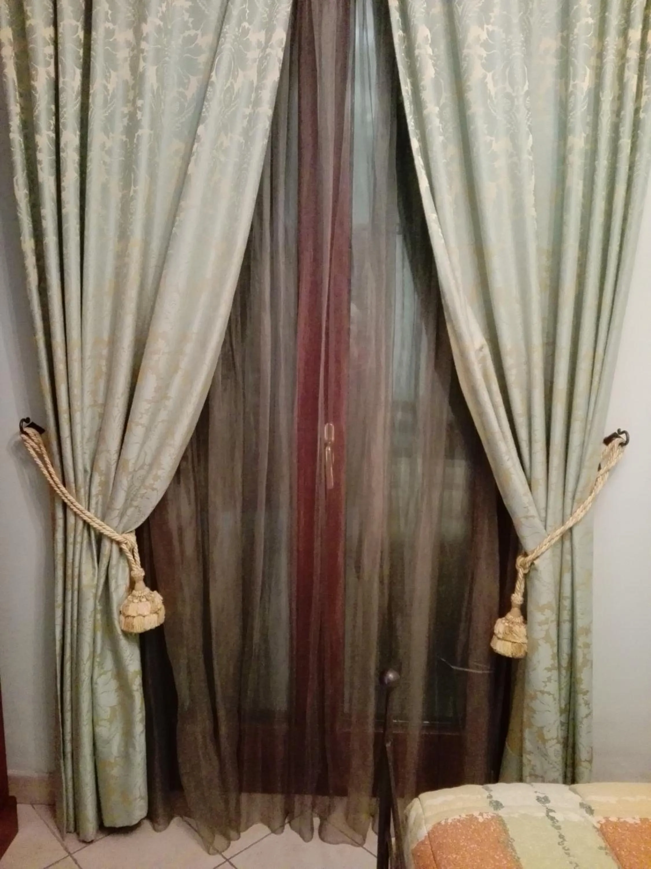 Decorative detail, Bed in Hotel Ponte San Vittorino