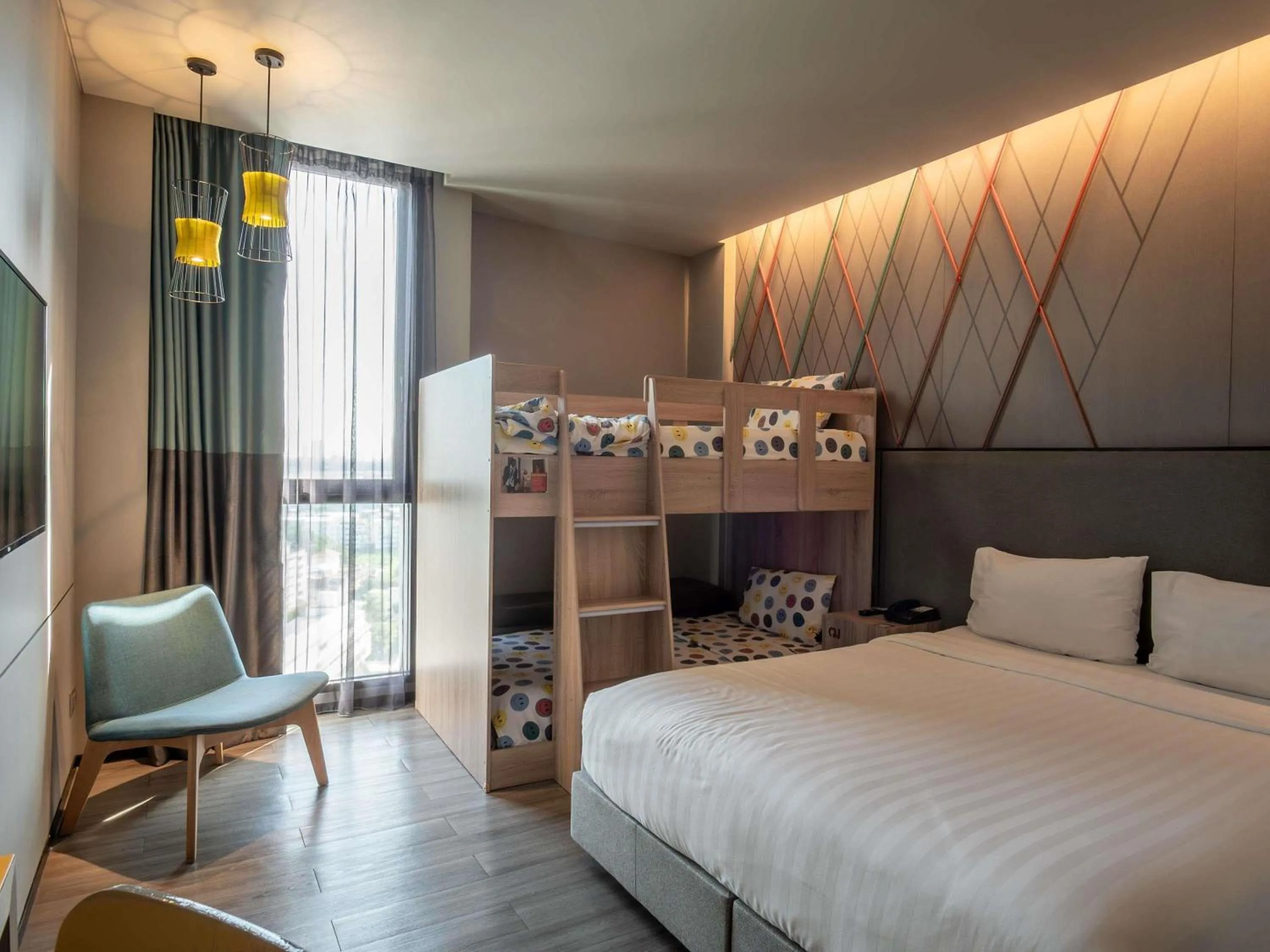 Bedroom, Bed in ibis Styles Bangkok Sukhumvit Phra Khanong