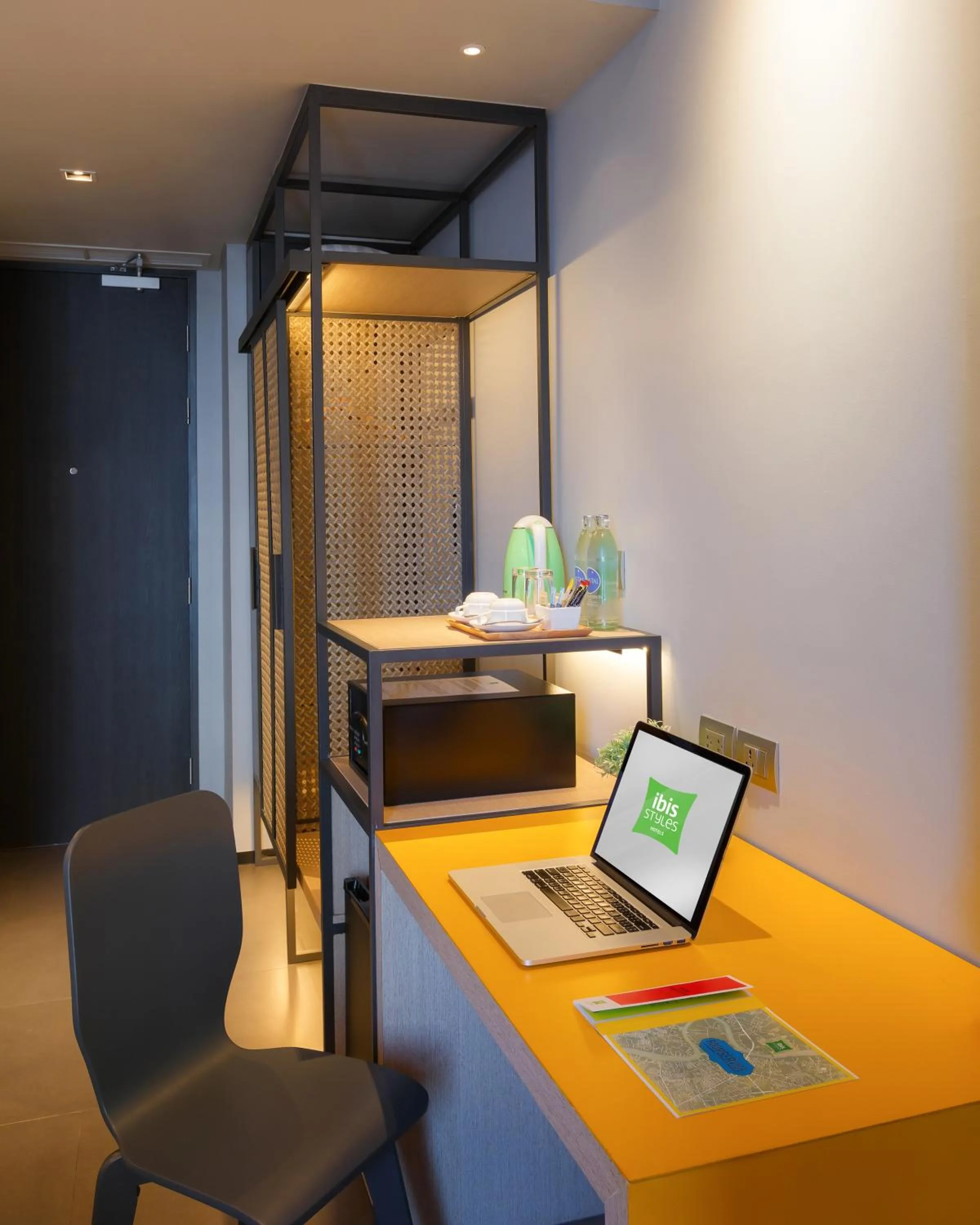 Decorative detail in ibis Styles Bangkok Sukhumvit Phra Khanong