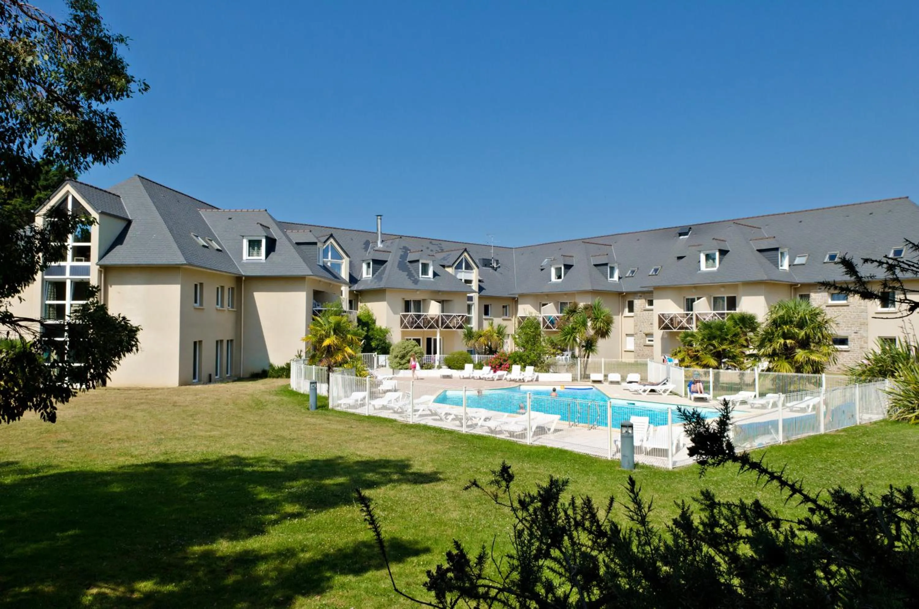 Facade/entrance in Résidence Goélia Kermaël