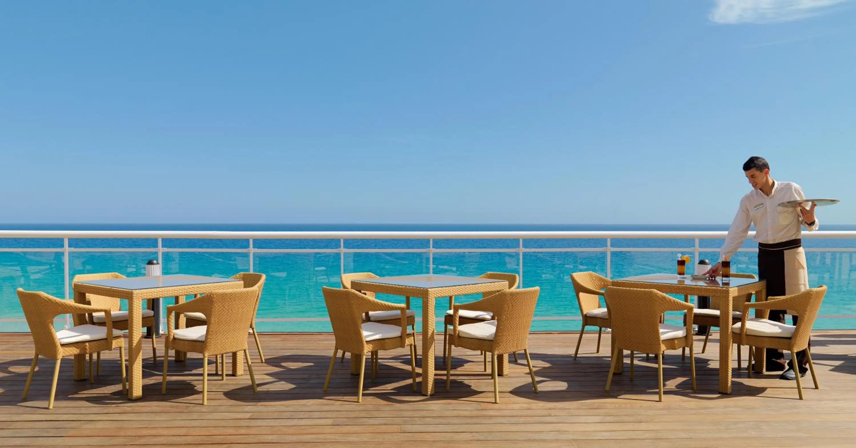 Staff in XQ El Palacete