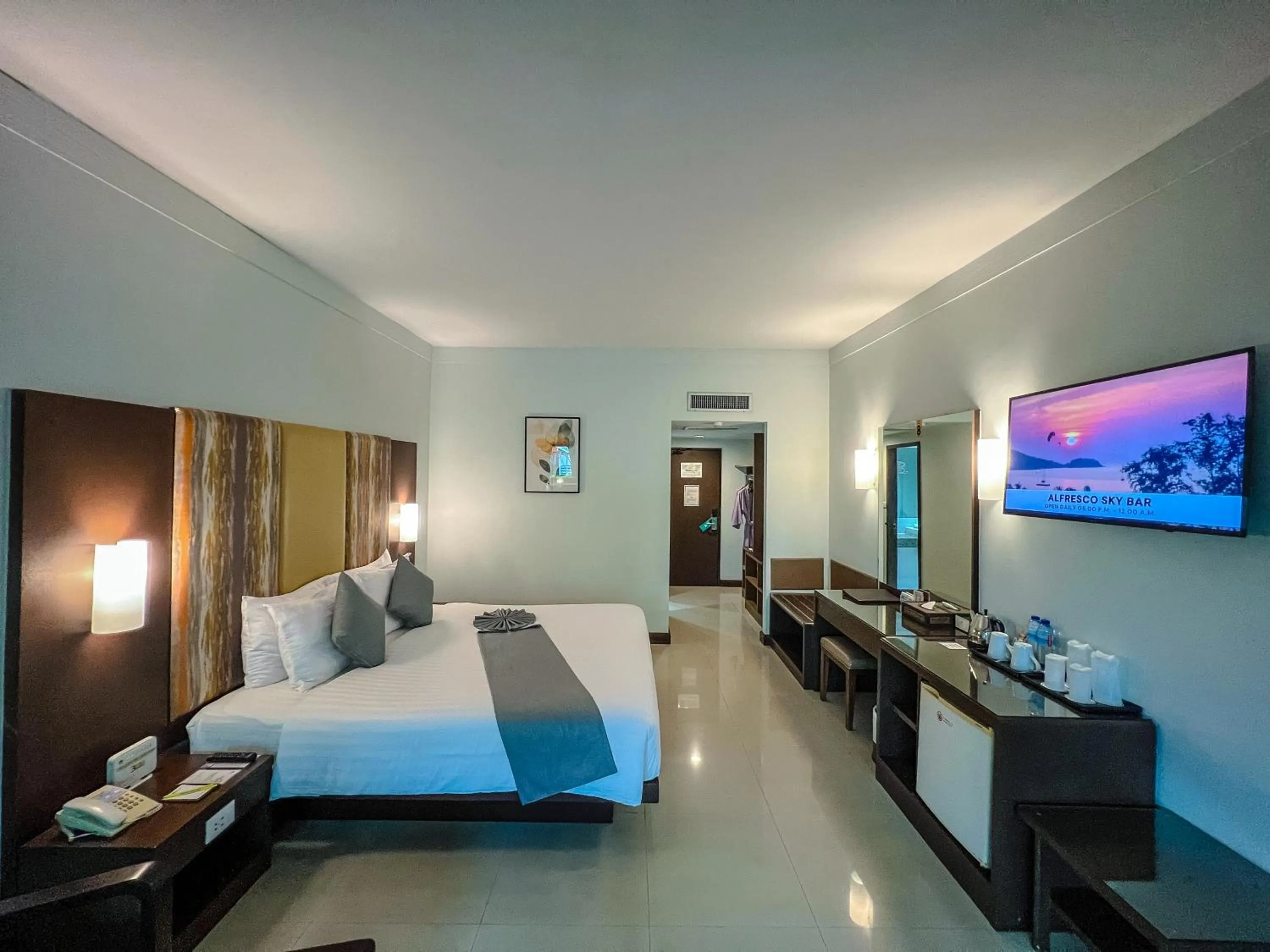 Bed in Patong Resort Hotel - SHA Extra Plus