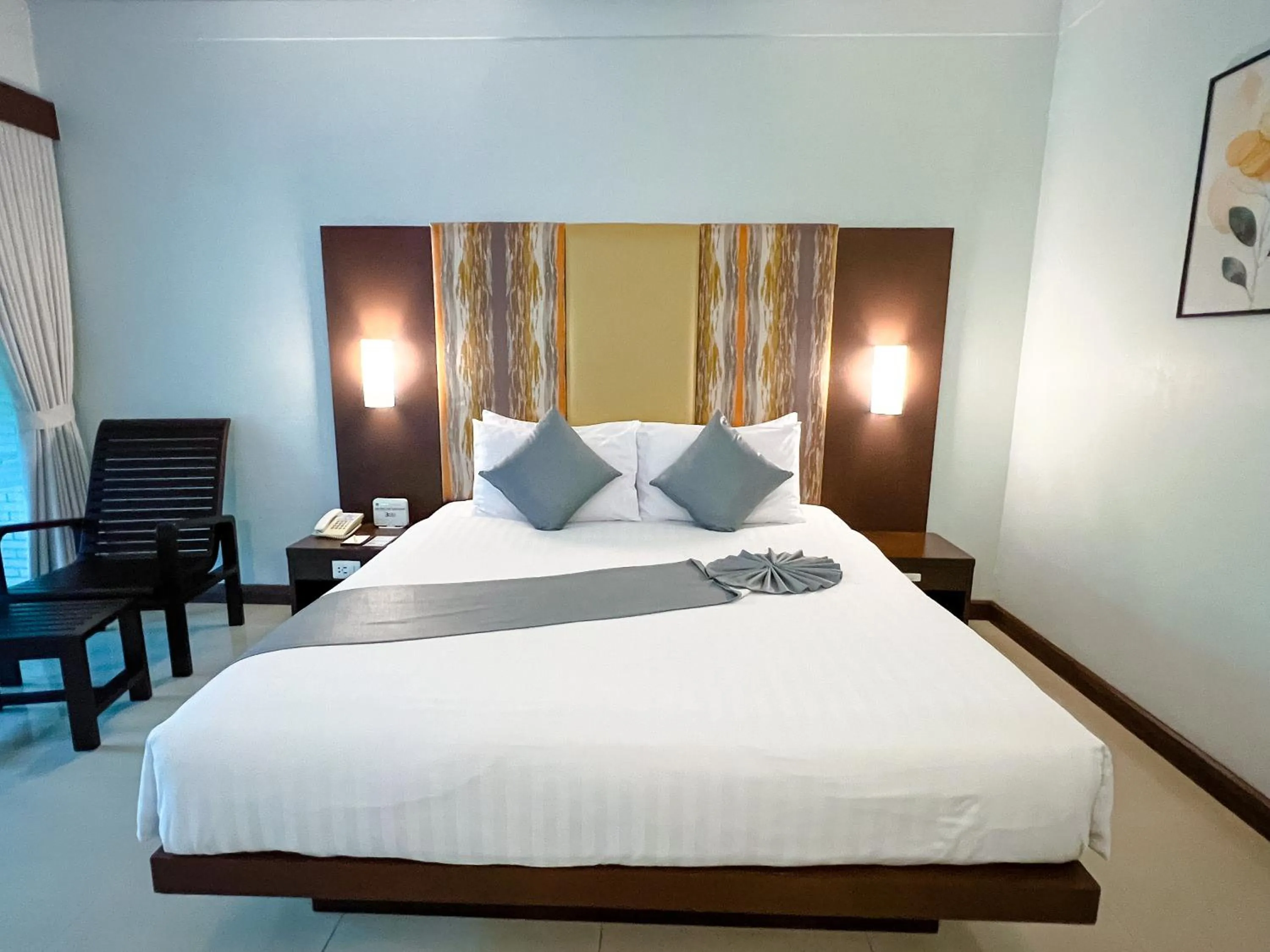 Bed in Patong Resort Hotel - SHA Extra Plus