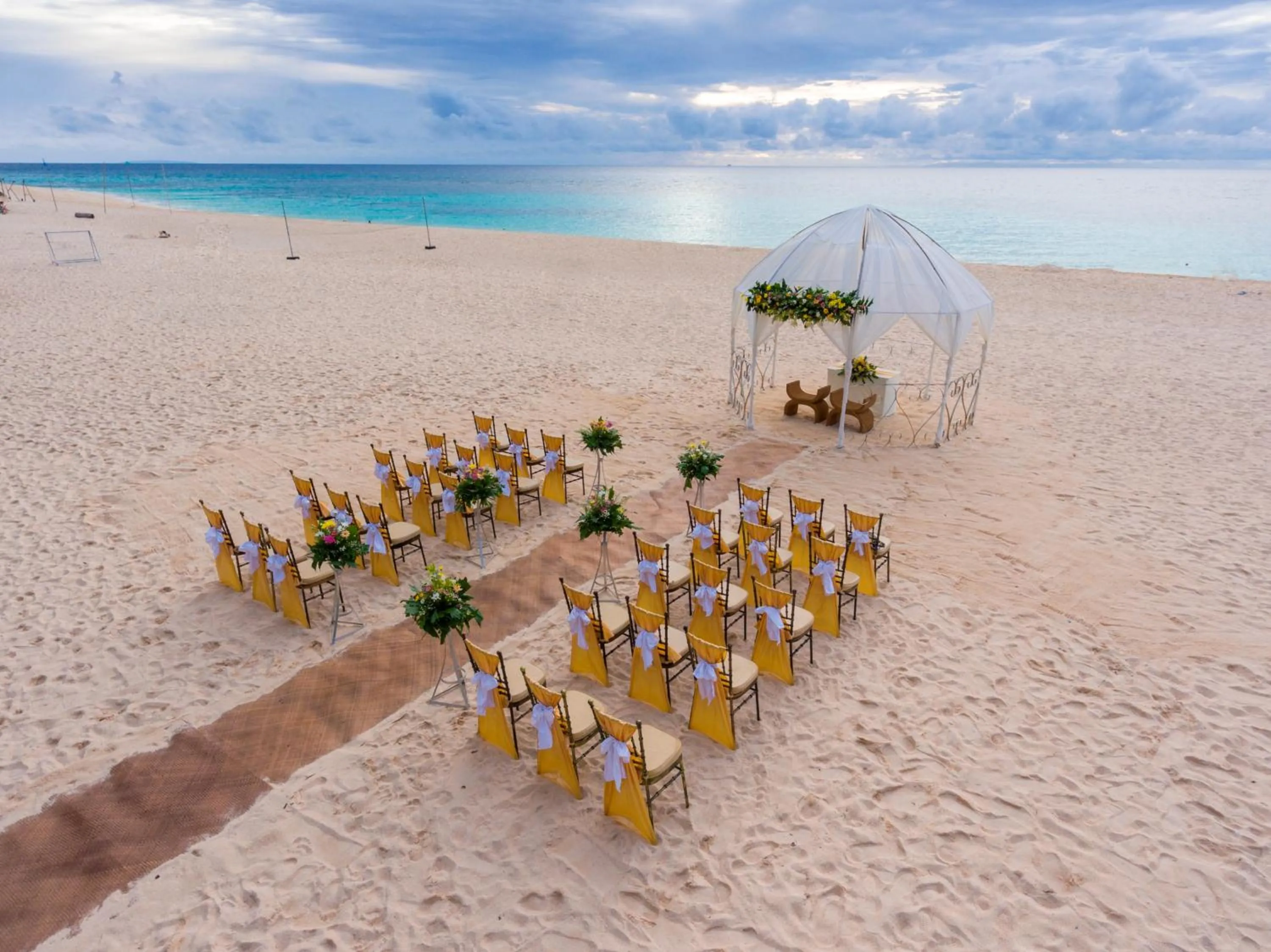 Beach in Alta Vista de Boracay