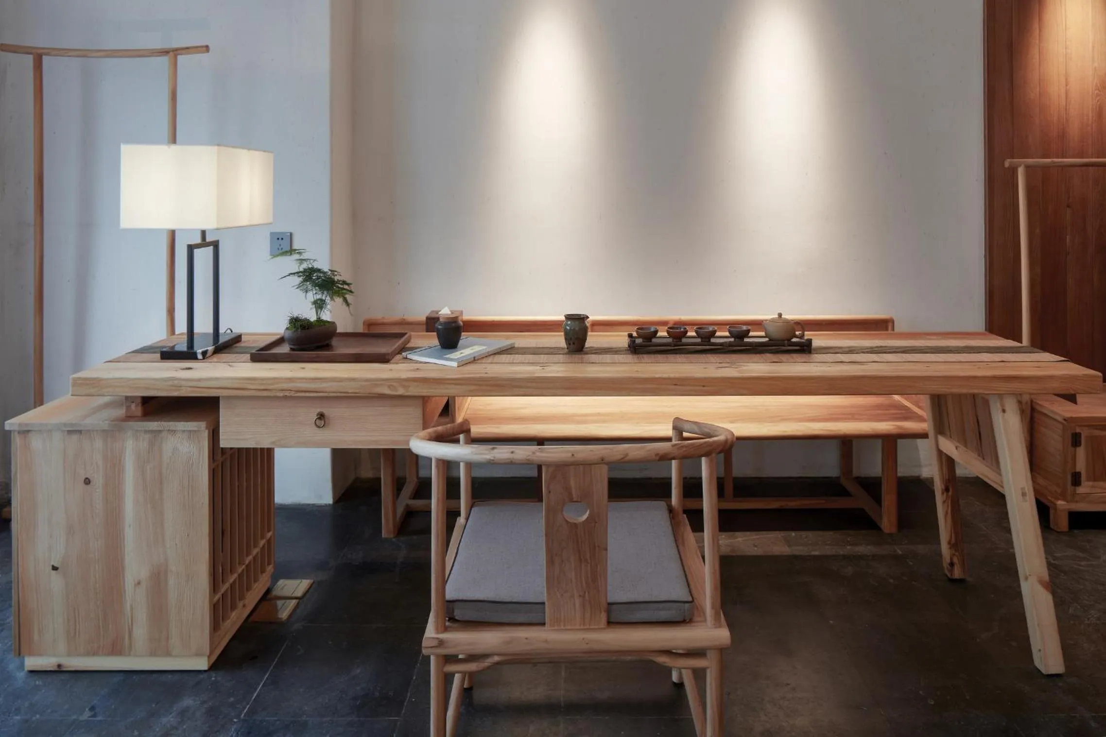 Living room in Uin Oriental Hotel