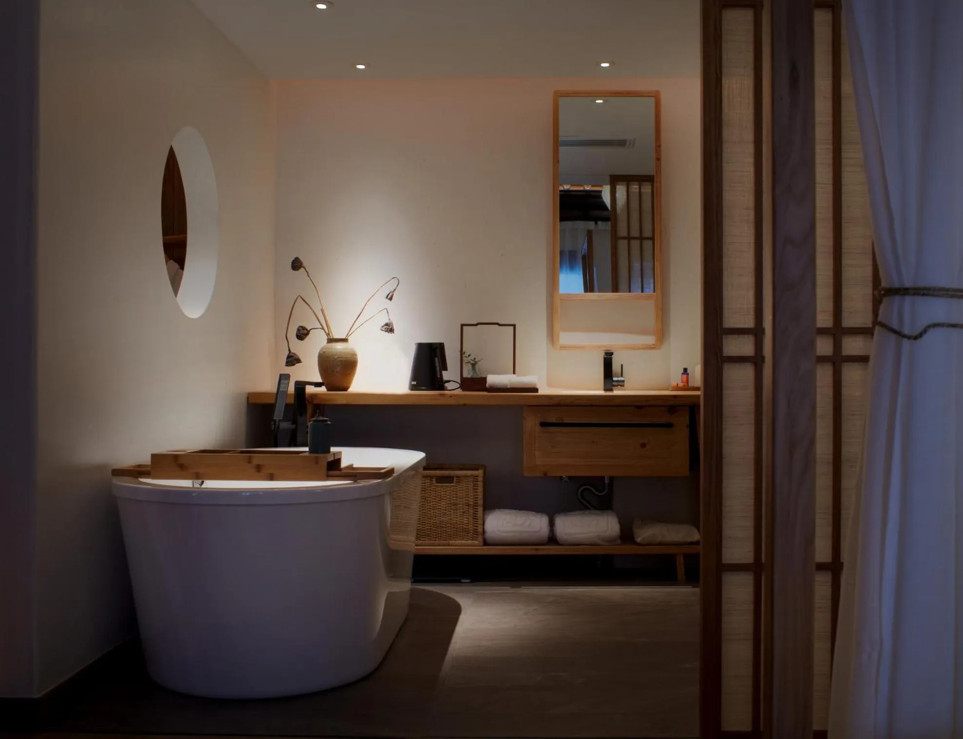 Bathroom in Uin Oriental Hotel