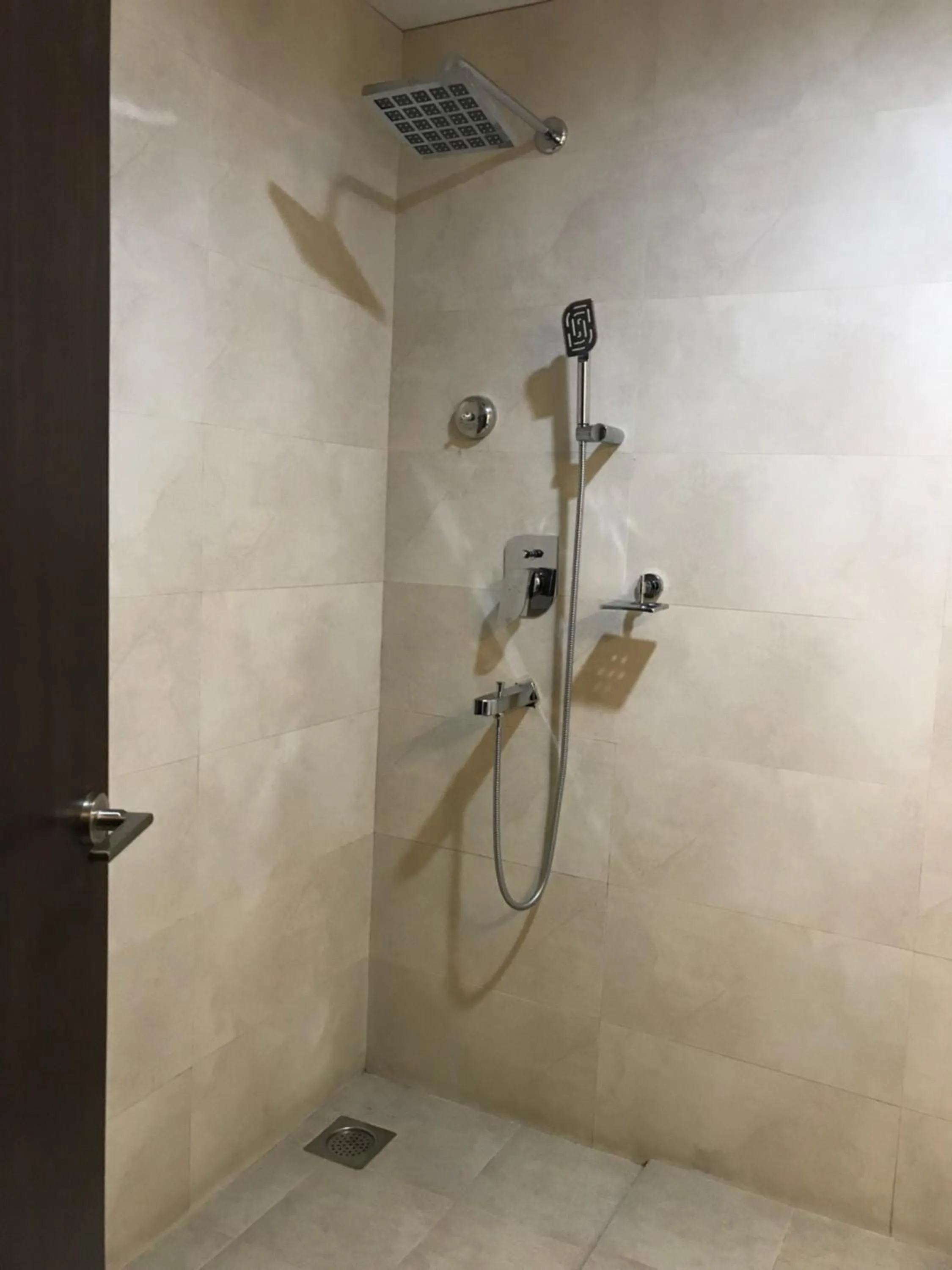 Bedroom in Kaveri Inn