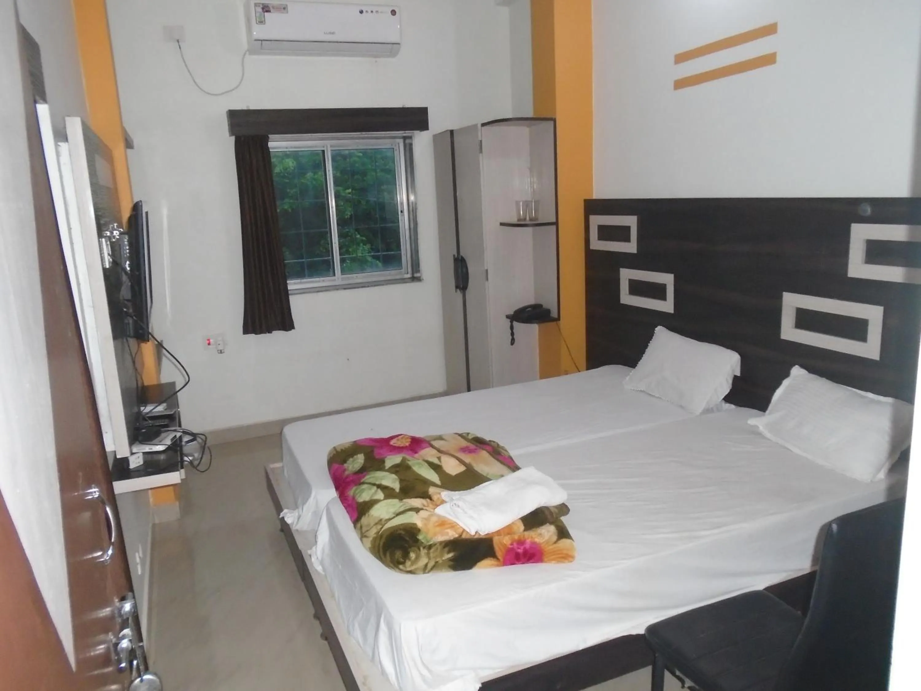 Bed in Hotel Radiation Deoghar