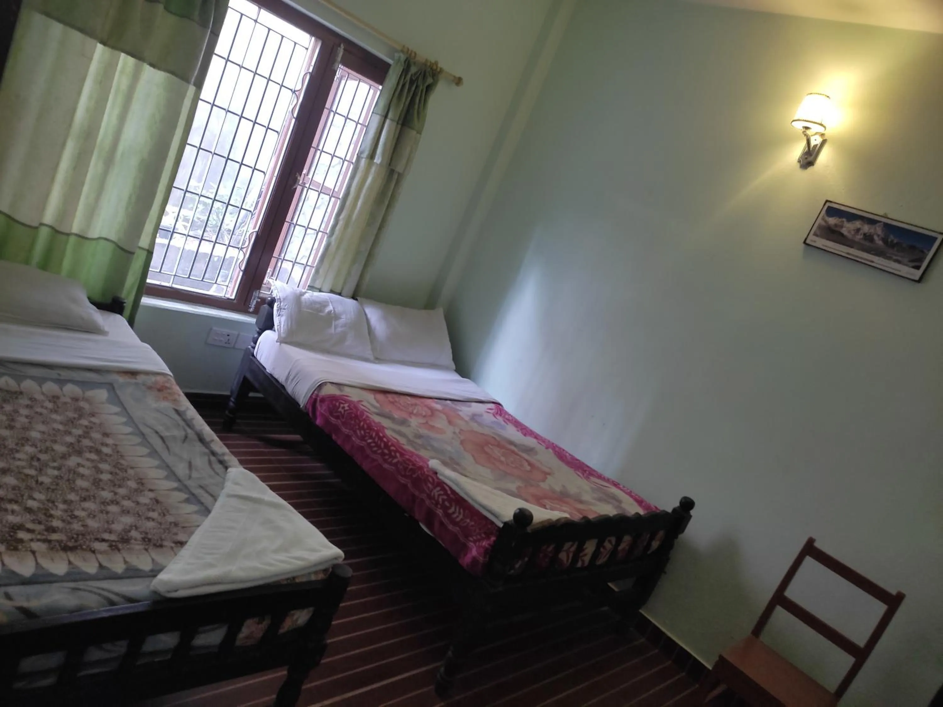 Bedroom, Bed in Harry Guest House & Restaurant