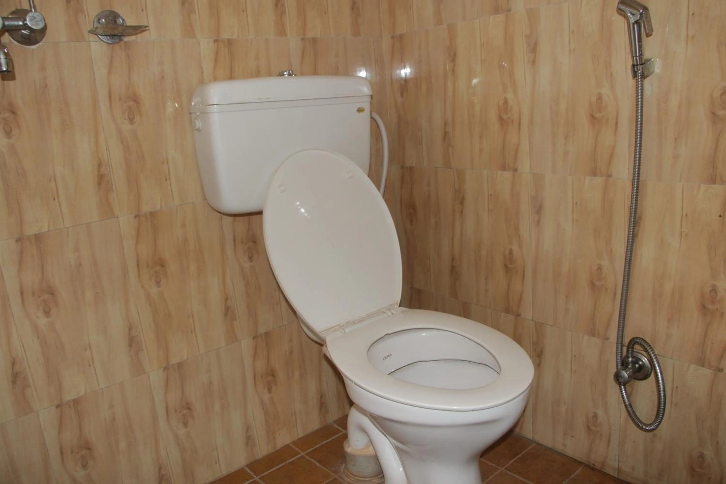 Bathroom in Harry Guest House & Restaurant