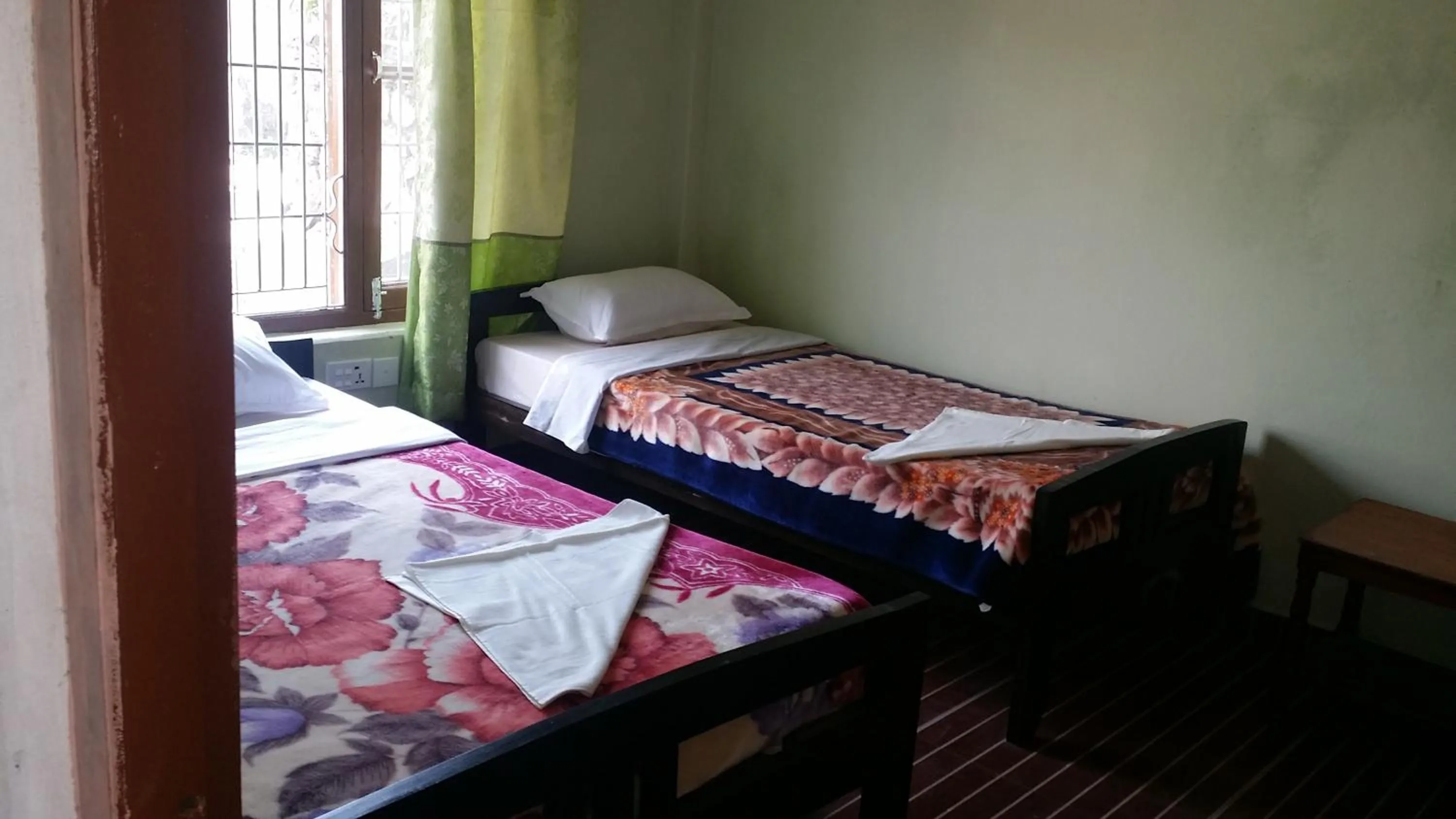 Bedroom, Bed in Harry Guest House & Restaurant