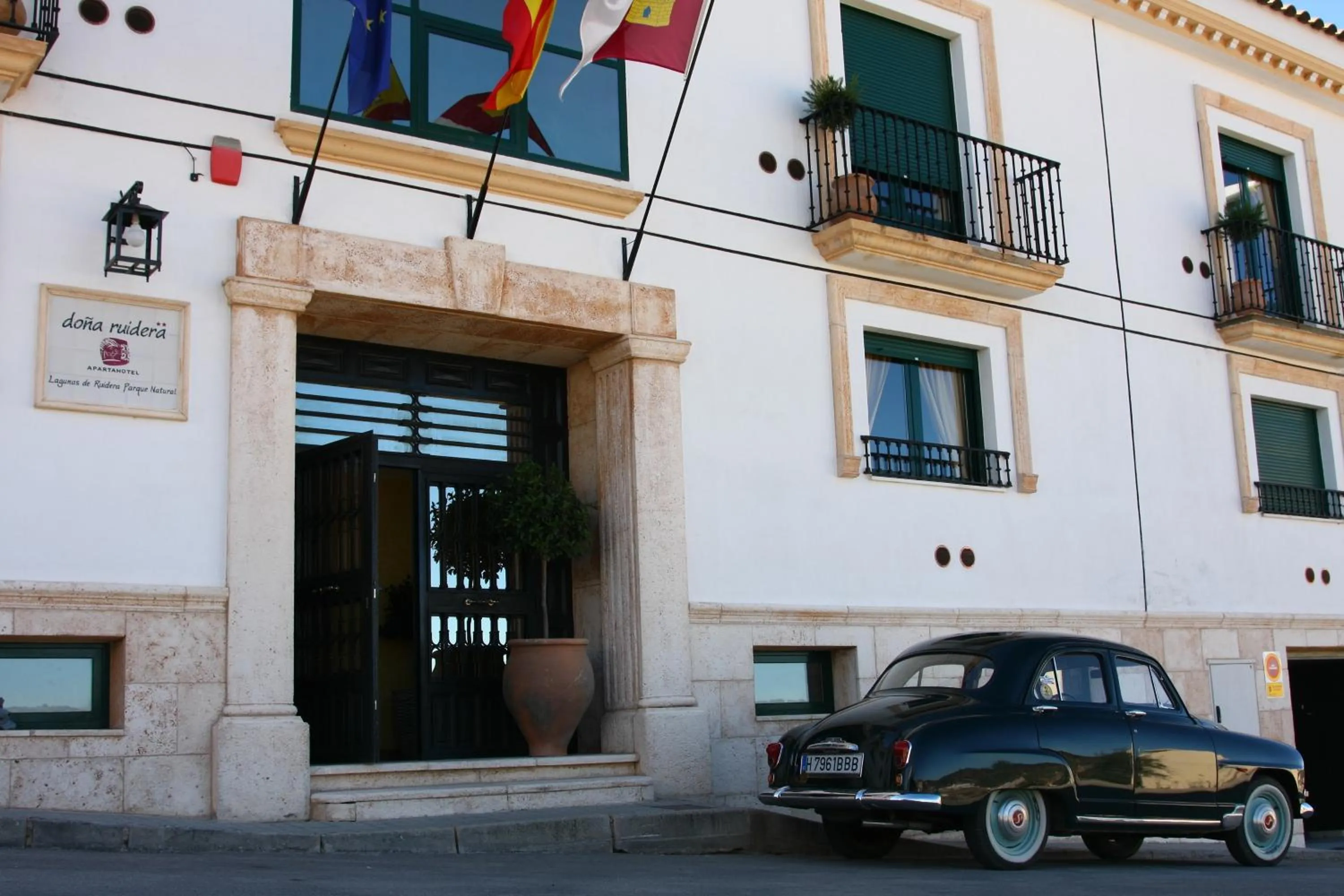 Facade/entrance in Doña Ruidera