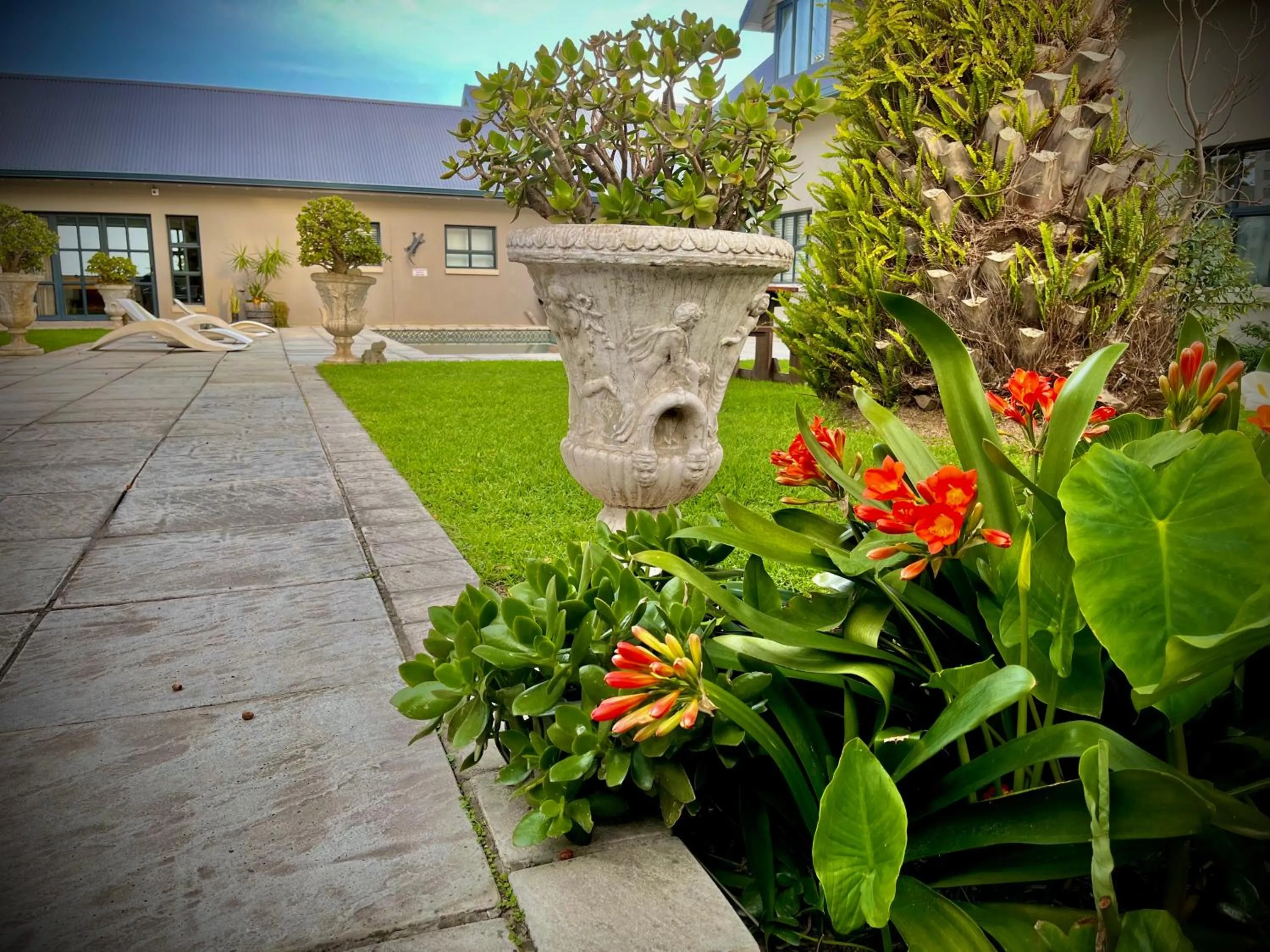 Property building in Stoneridge farm