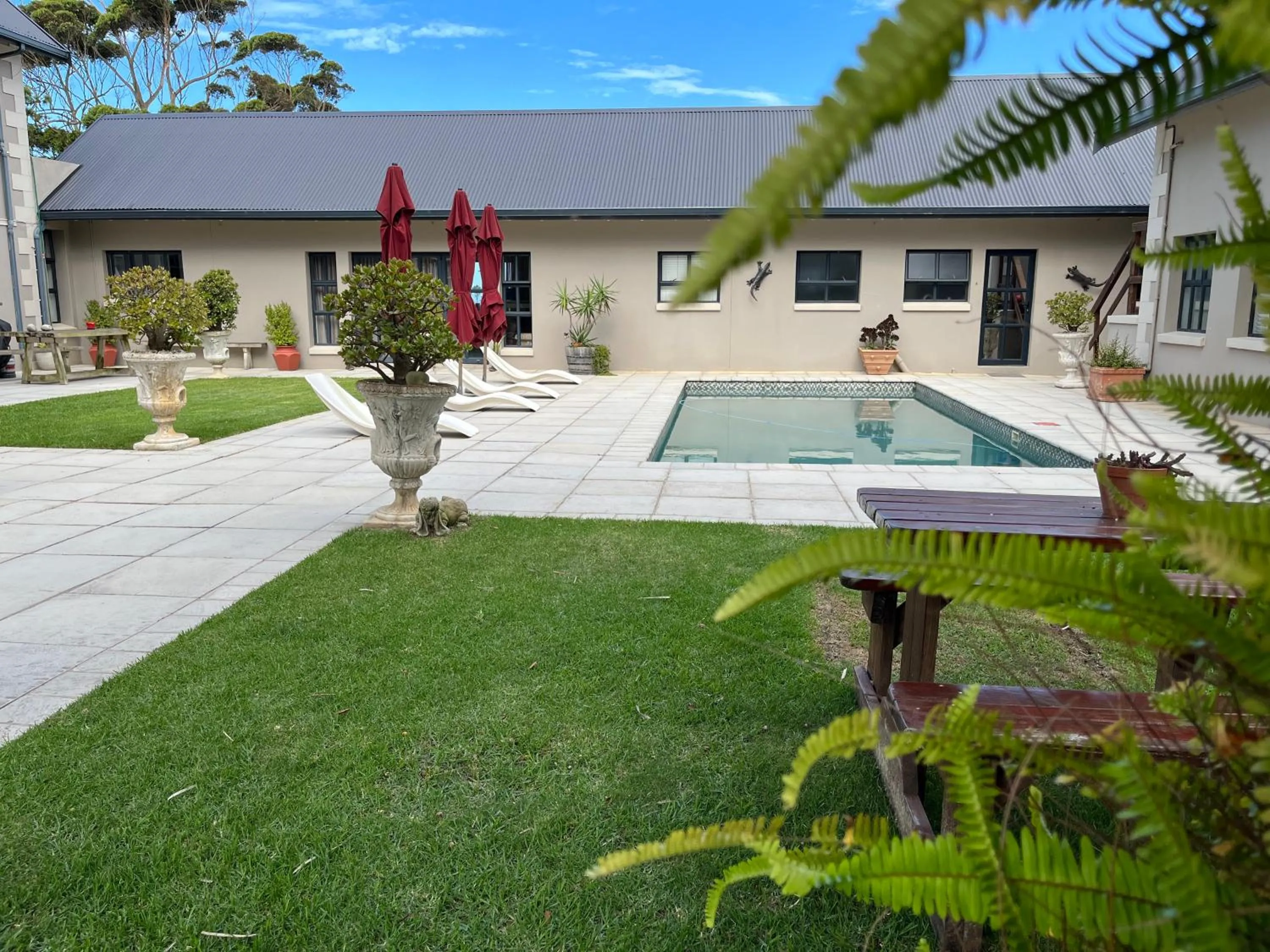 Property building in Stoneridge farm